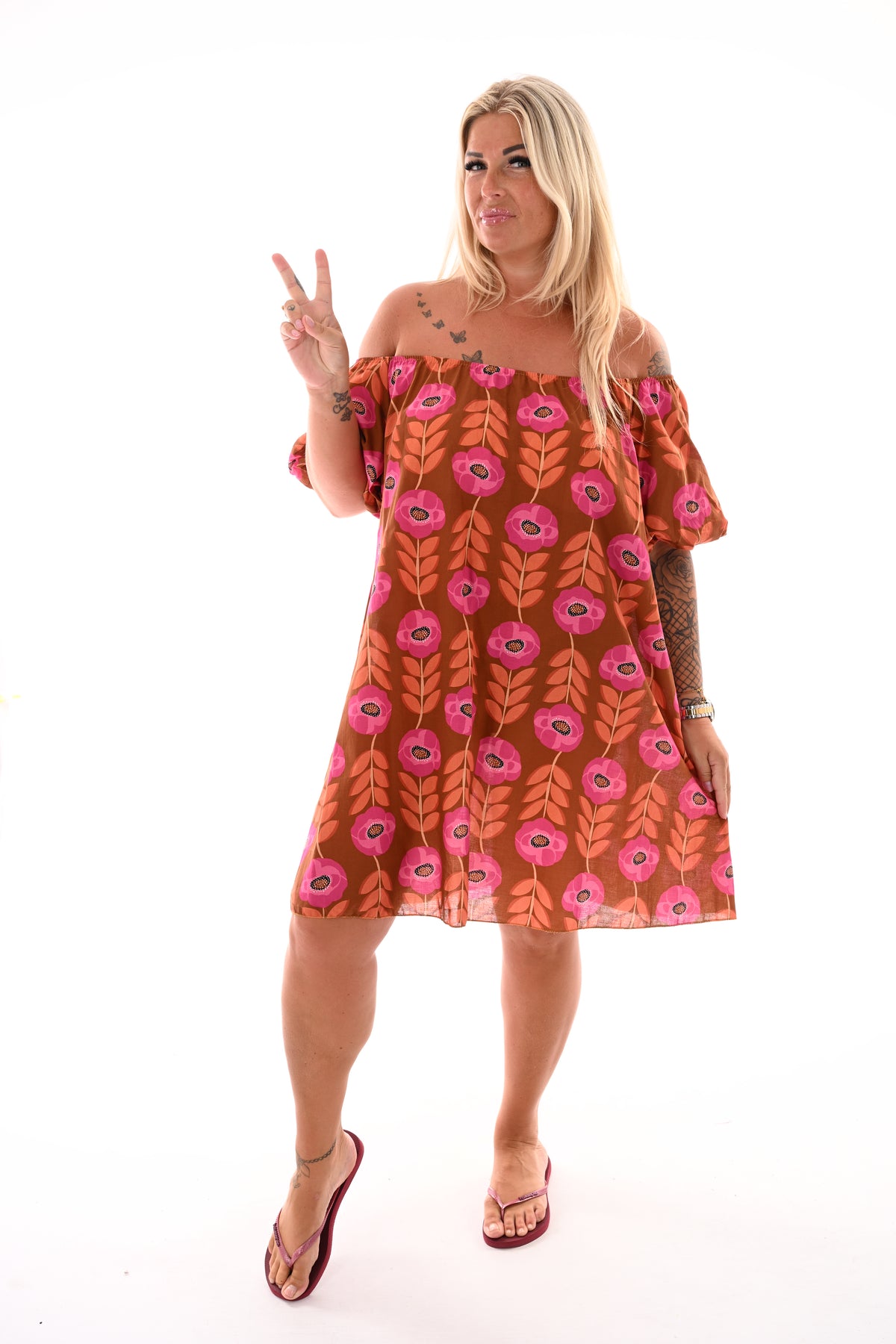 Off-shoulder jurk korte pofmouwen bloemen  bruin/fuchsia