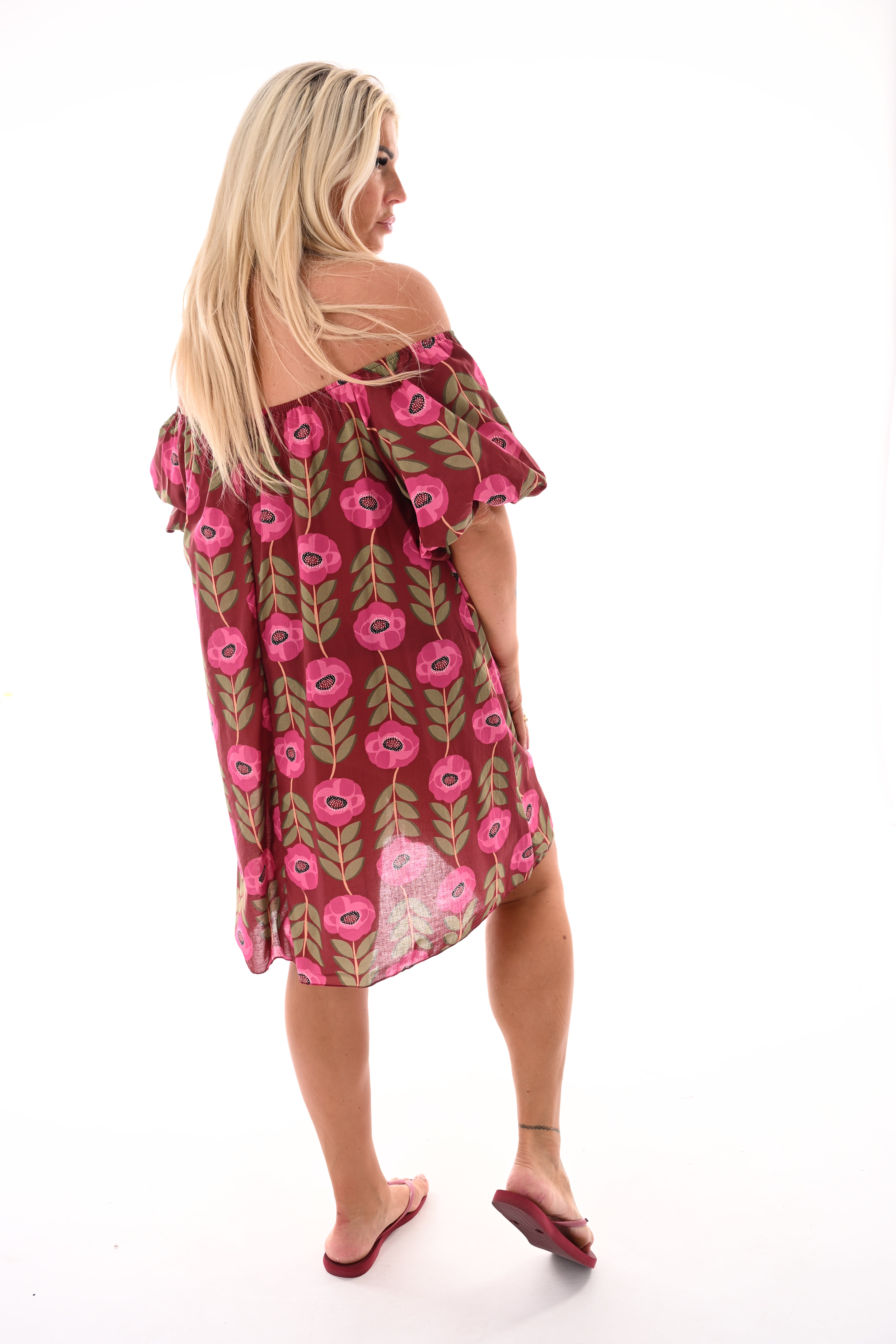 Off-shoulder jurk korte pofmouwen bloemen bordeaux/fuchsia