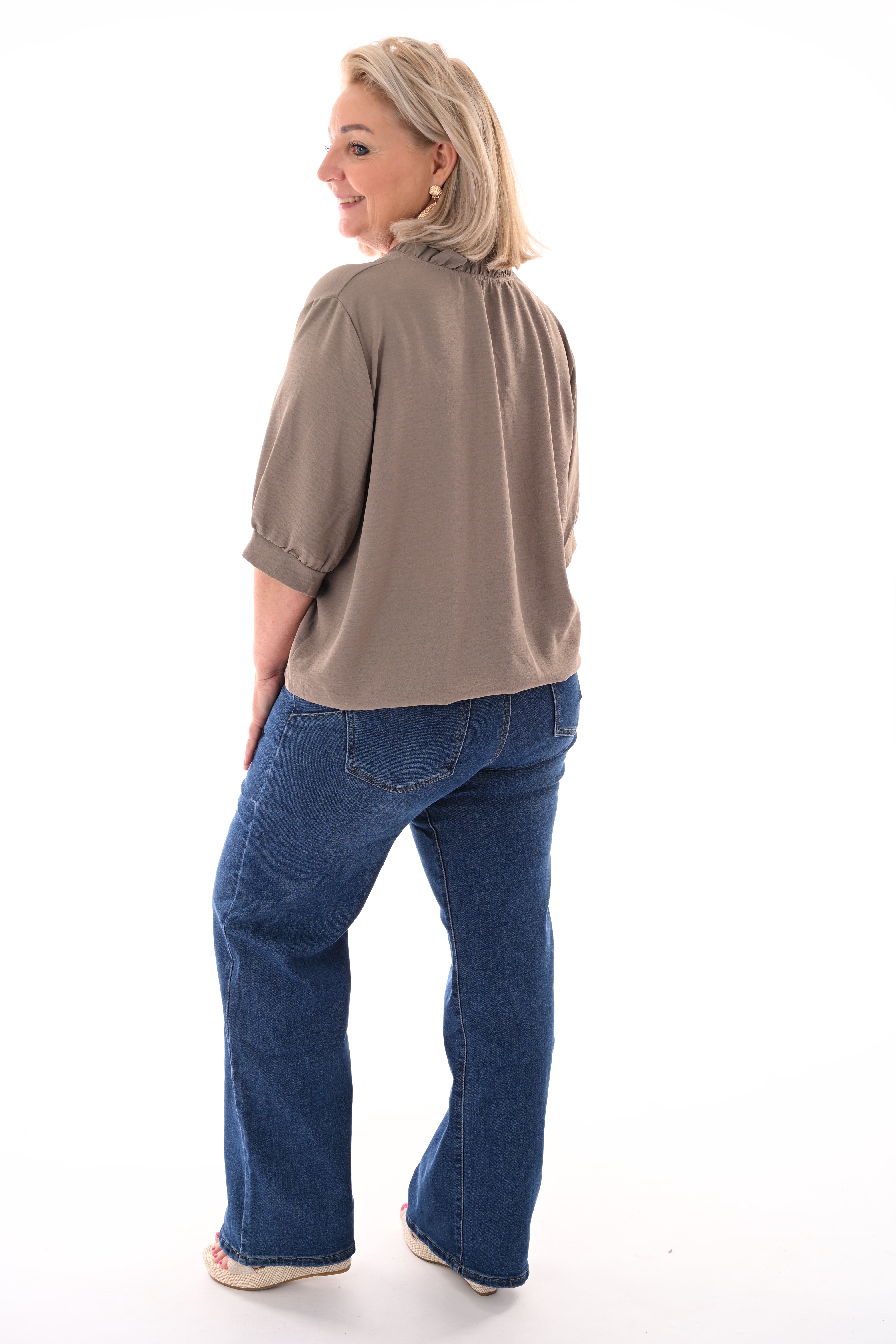 Top roezel v-hals taupe