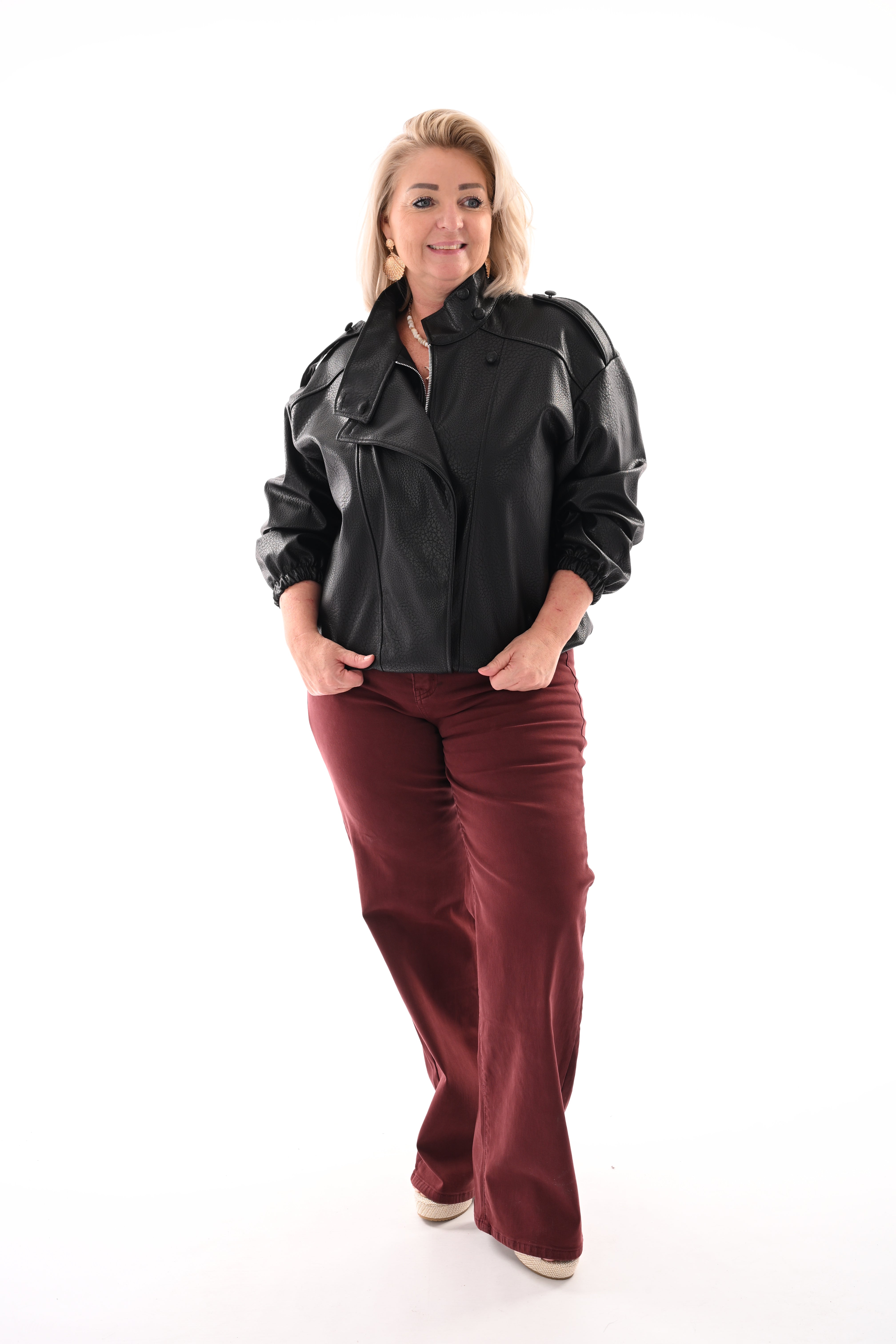 Leather look jasje overslag  zwart