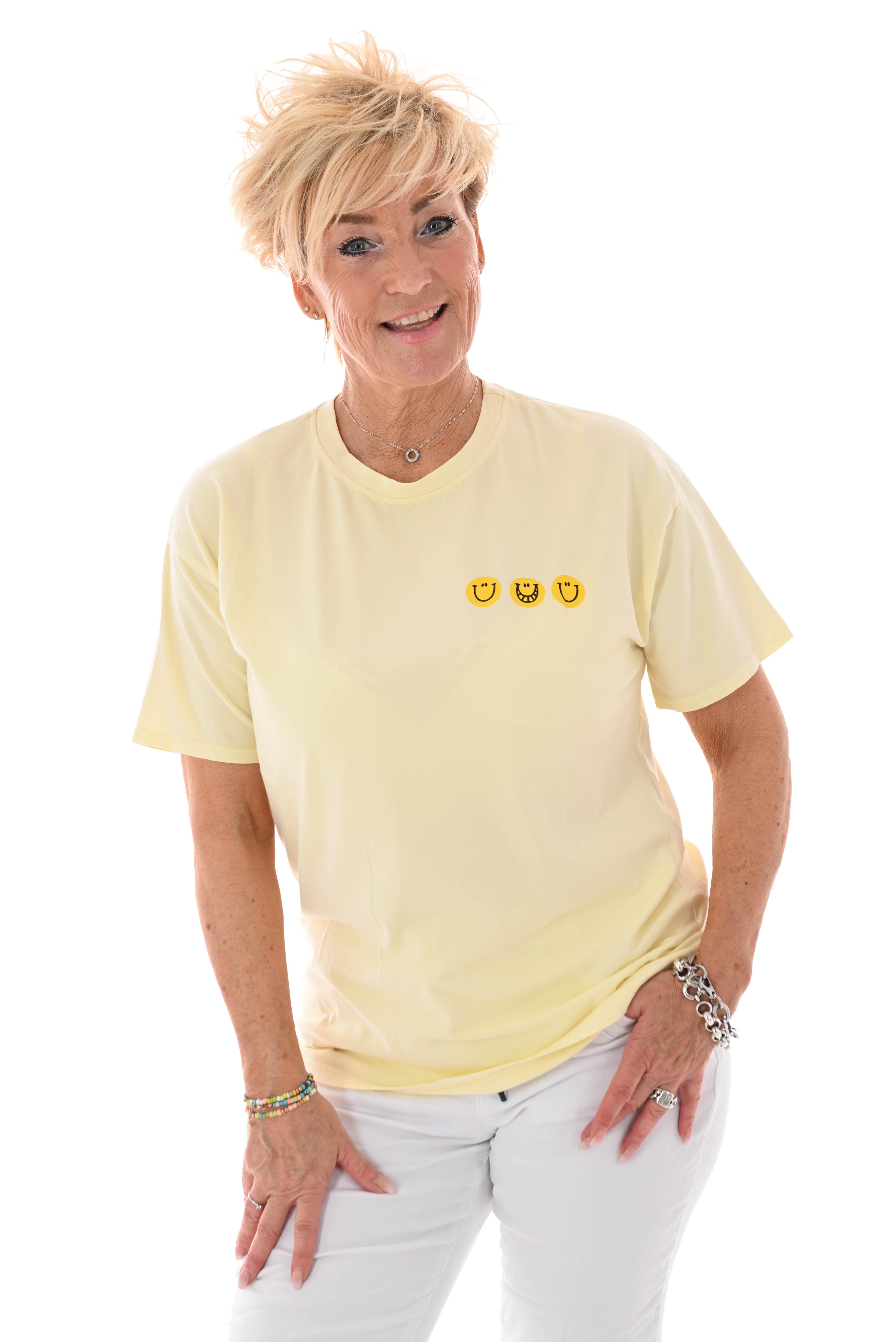T-shirt smile always lichtgeel