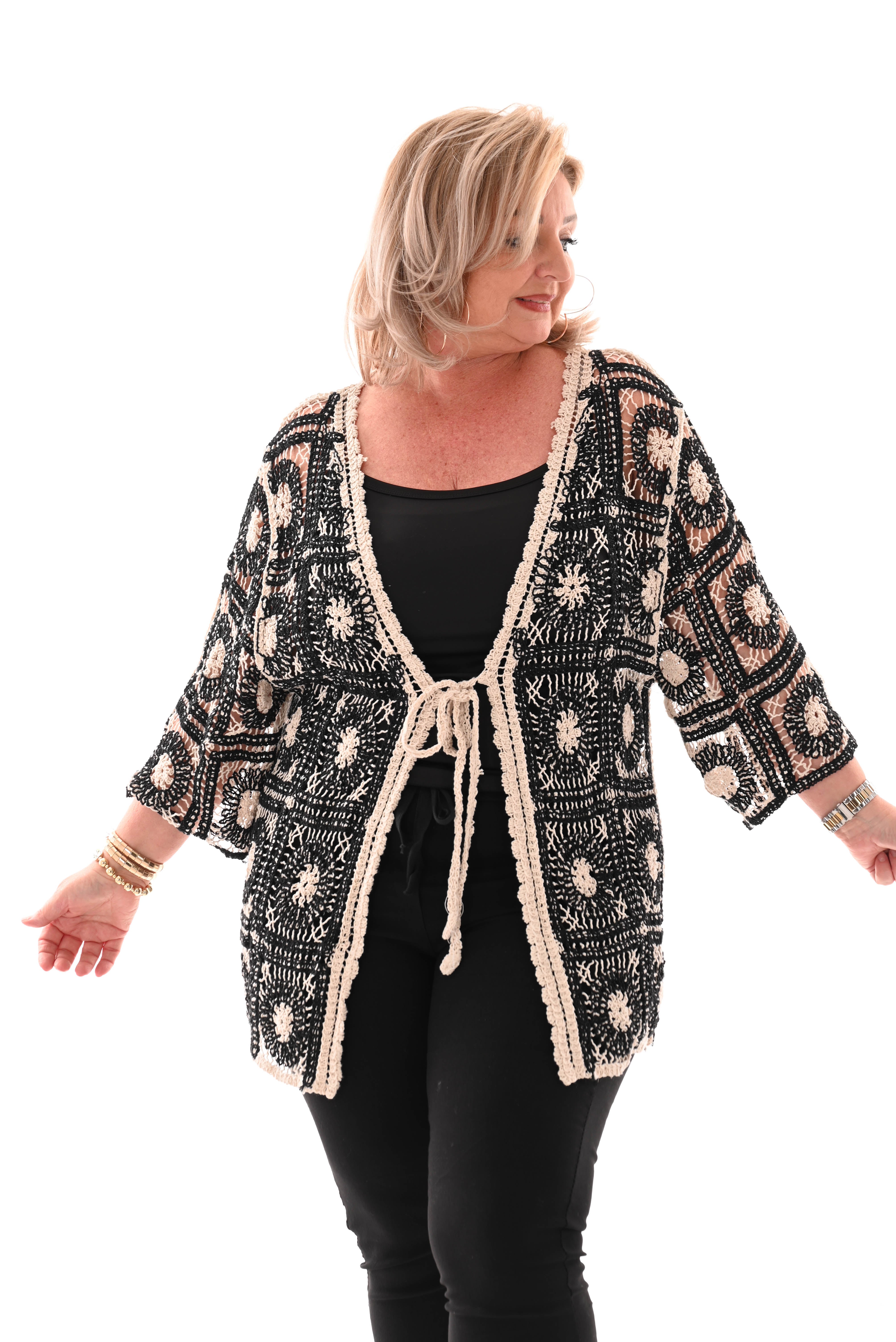 Kort gehaakt vest strik sluiting beige/zwart
