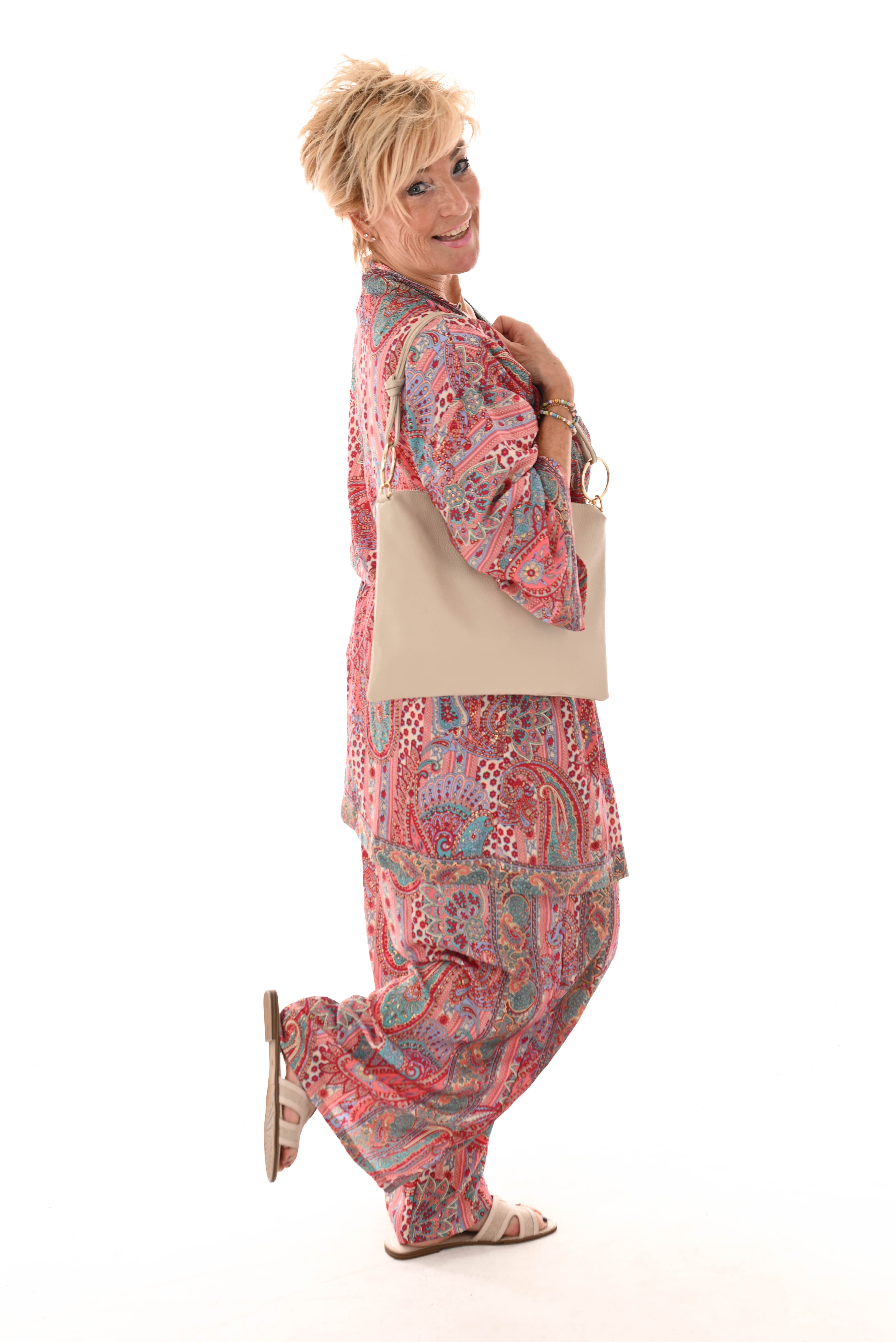 Tweedelig kimono pak paisley rood