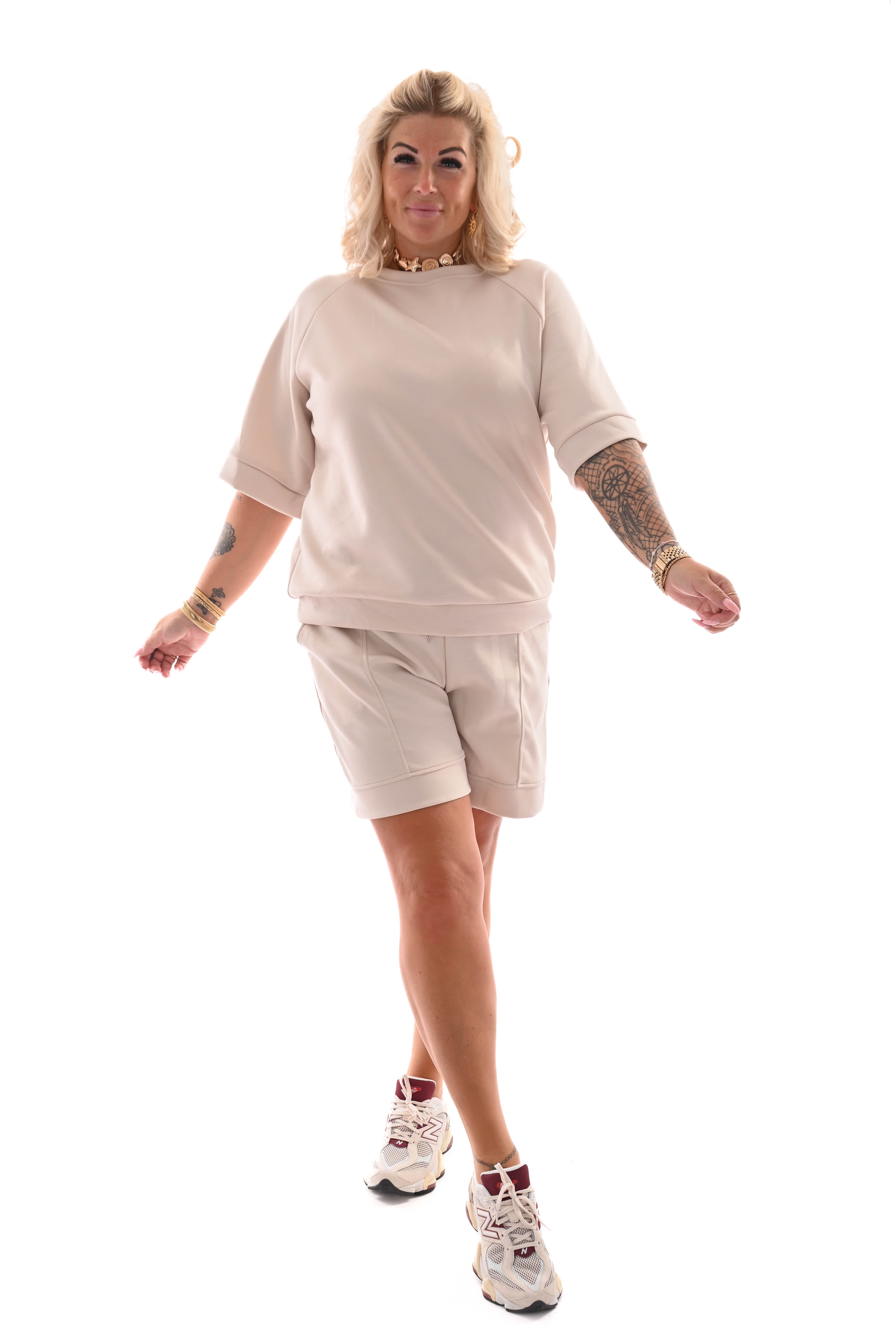 Tweedelig set short uni beige