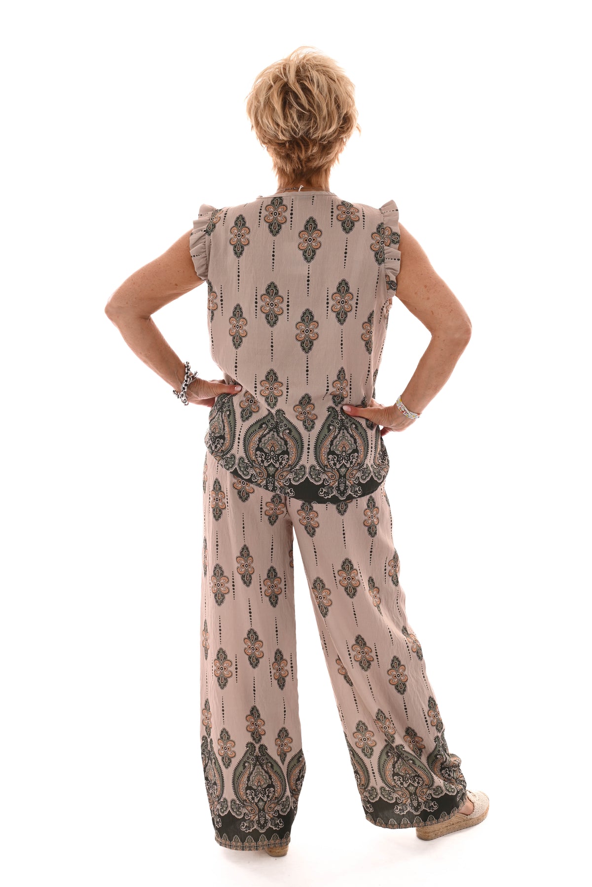 Tweedelig set paisley roezelmouwen groen