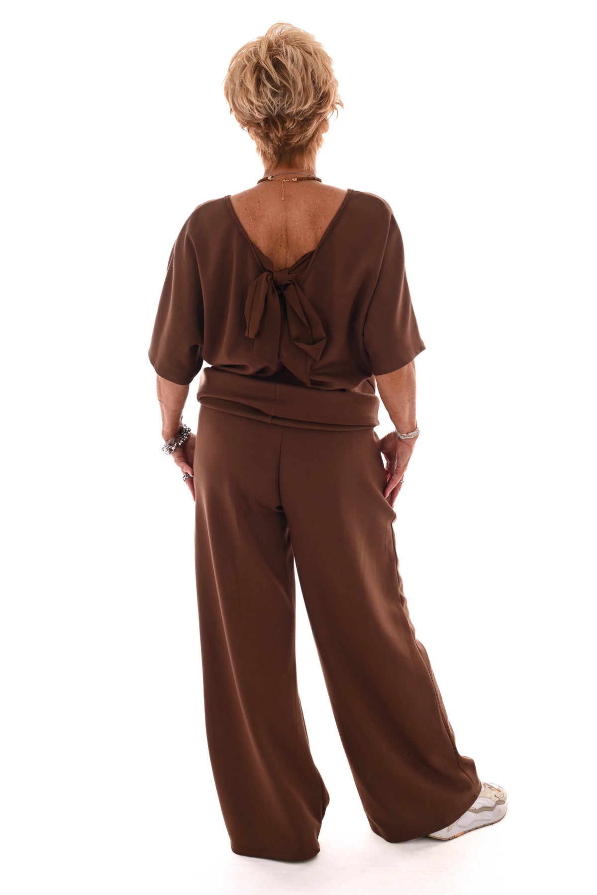 Tweedelig pak top met strik rug uni bruin