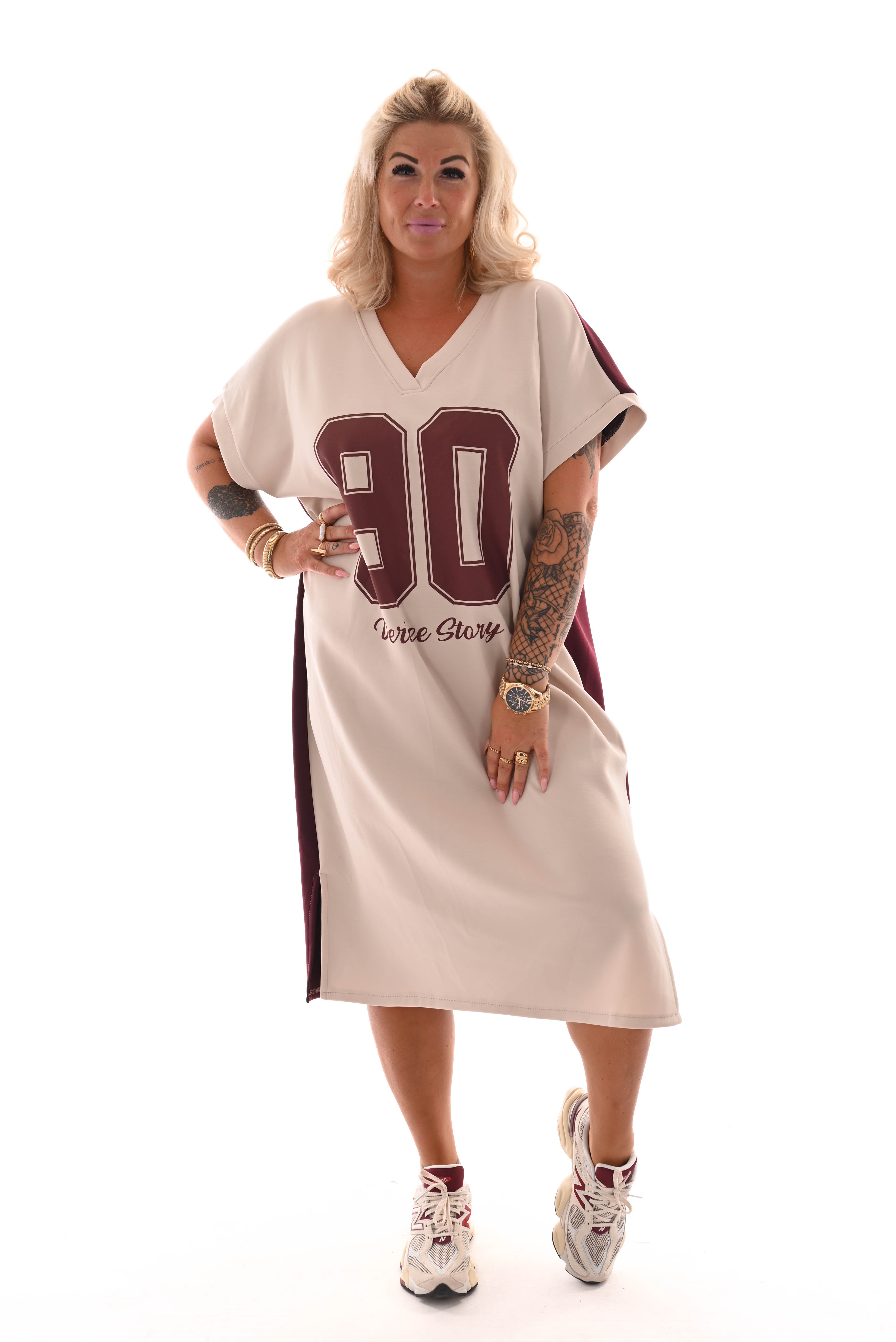 Sweaterdress v-hals 90's beige/bordeaux