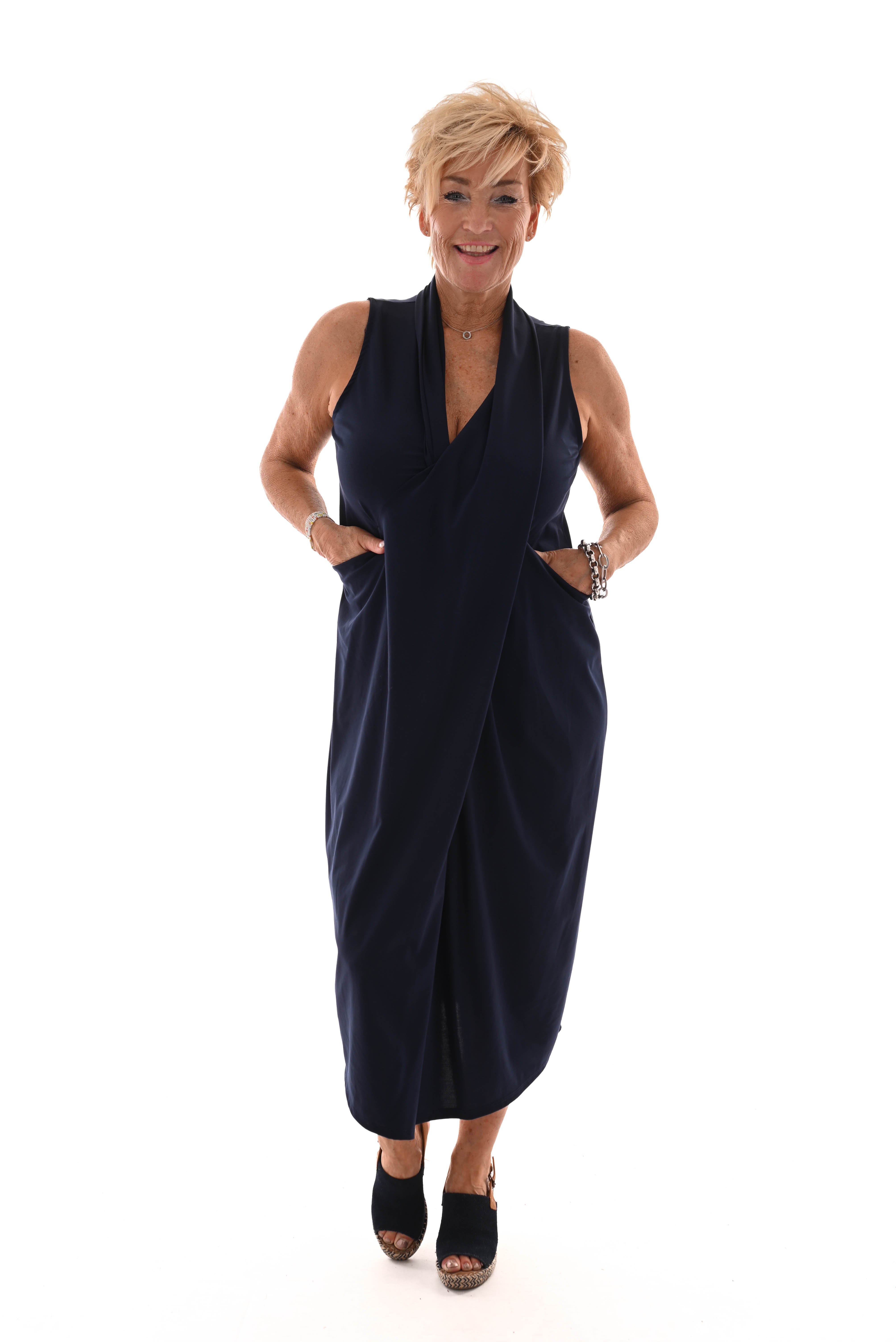 Jurk met kraag en grote zakken uni marineblauw