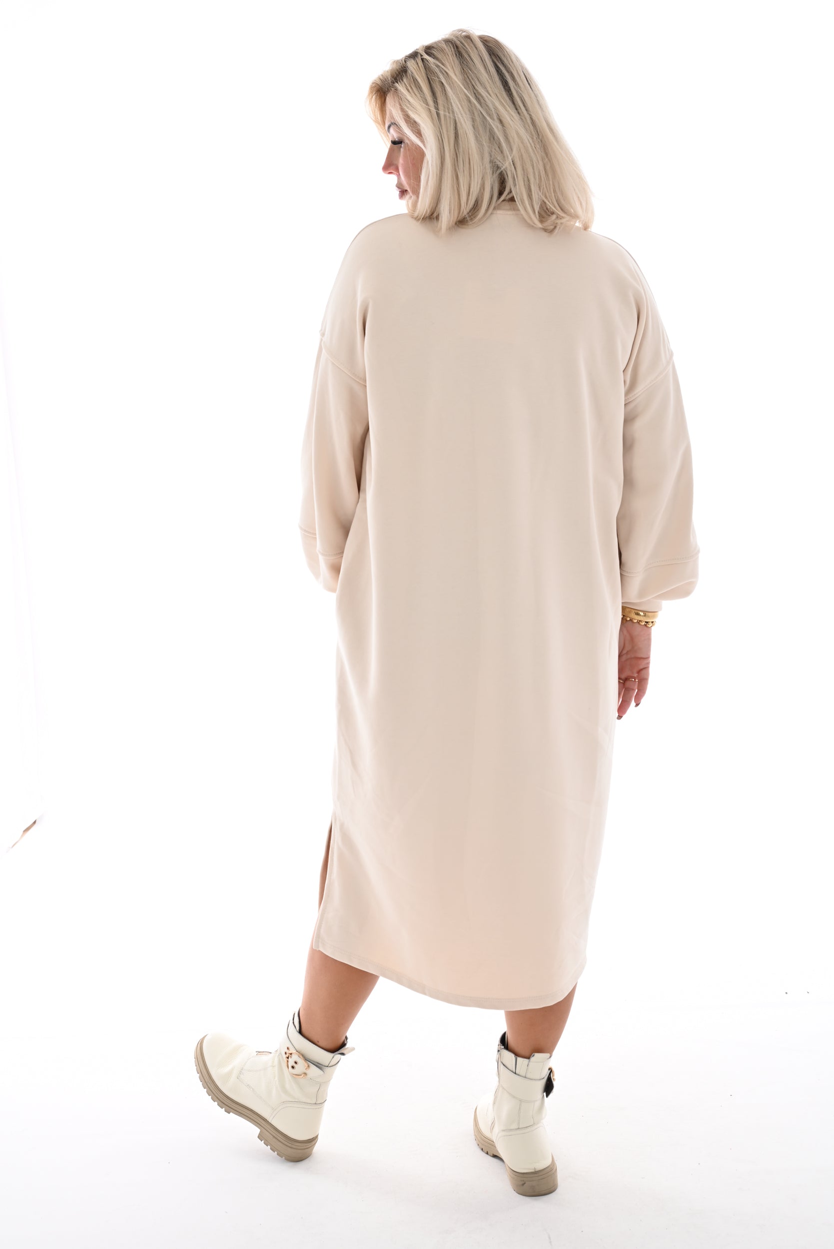 Sweater dress met zakken beige