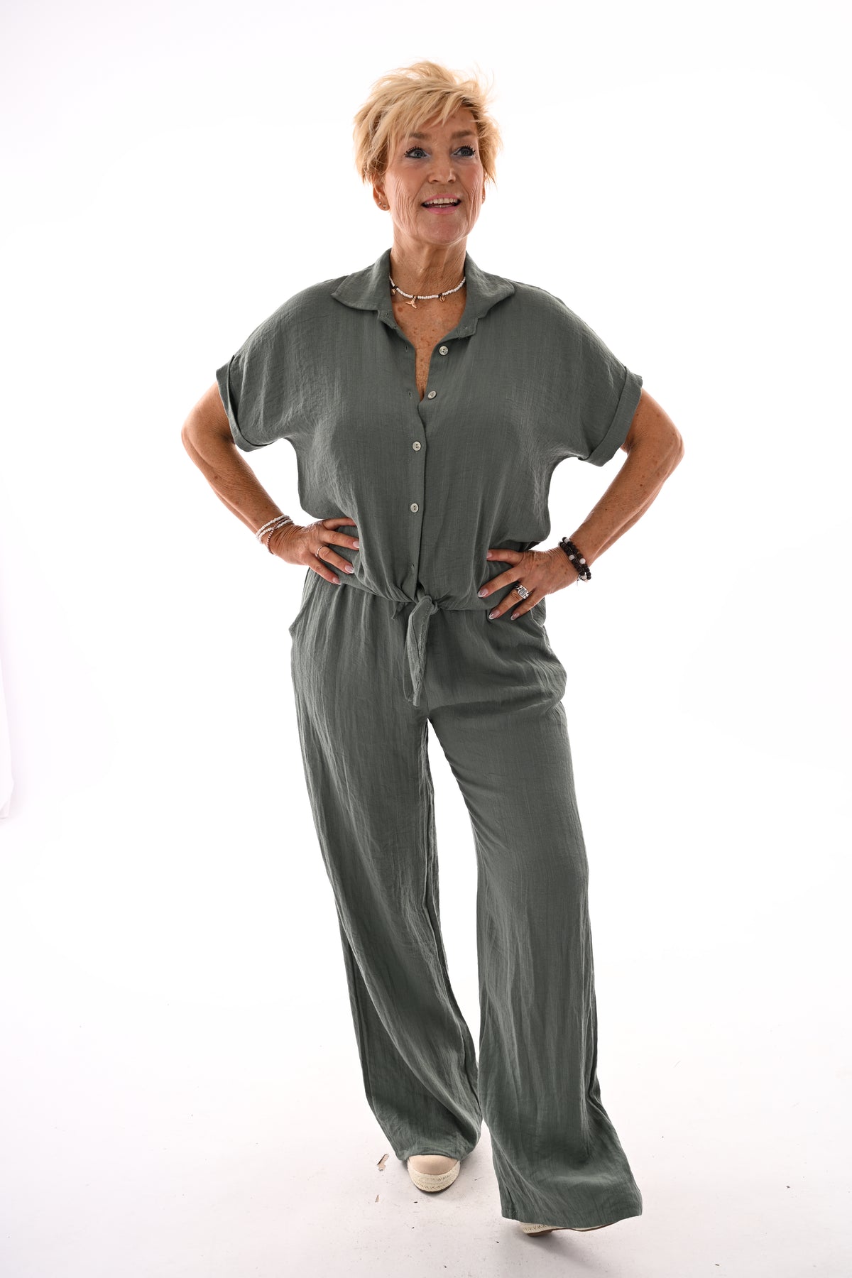 Tweedelig set blouse met knoop uni legergroen