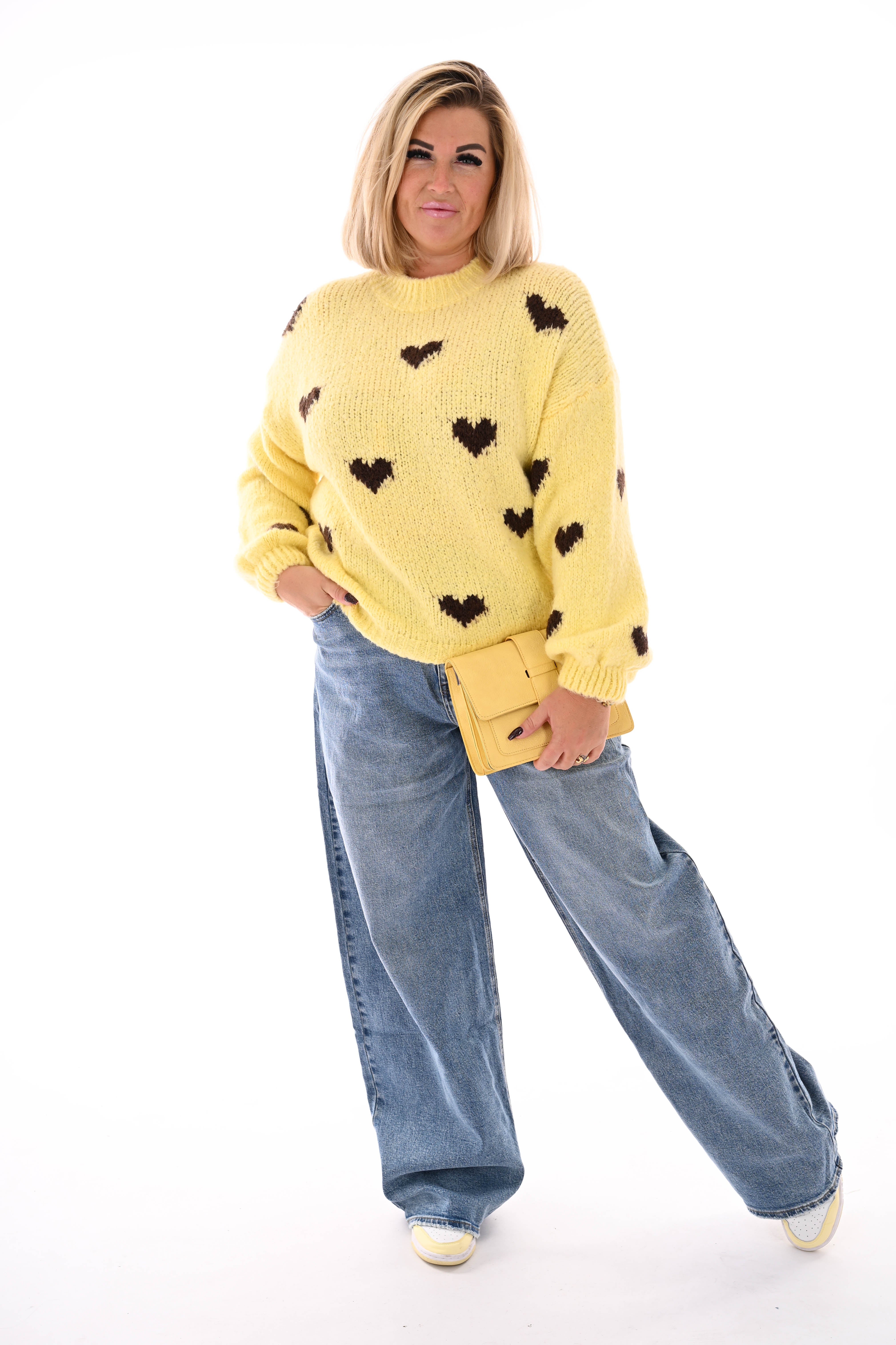 Gebreide trui kleine hartjes lichtgeel