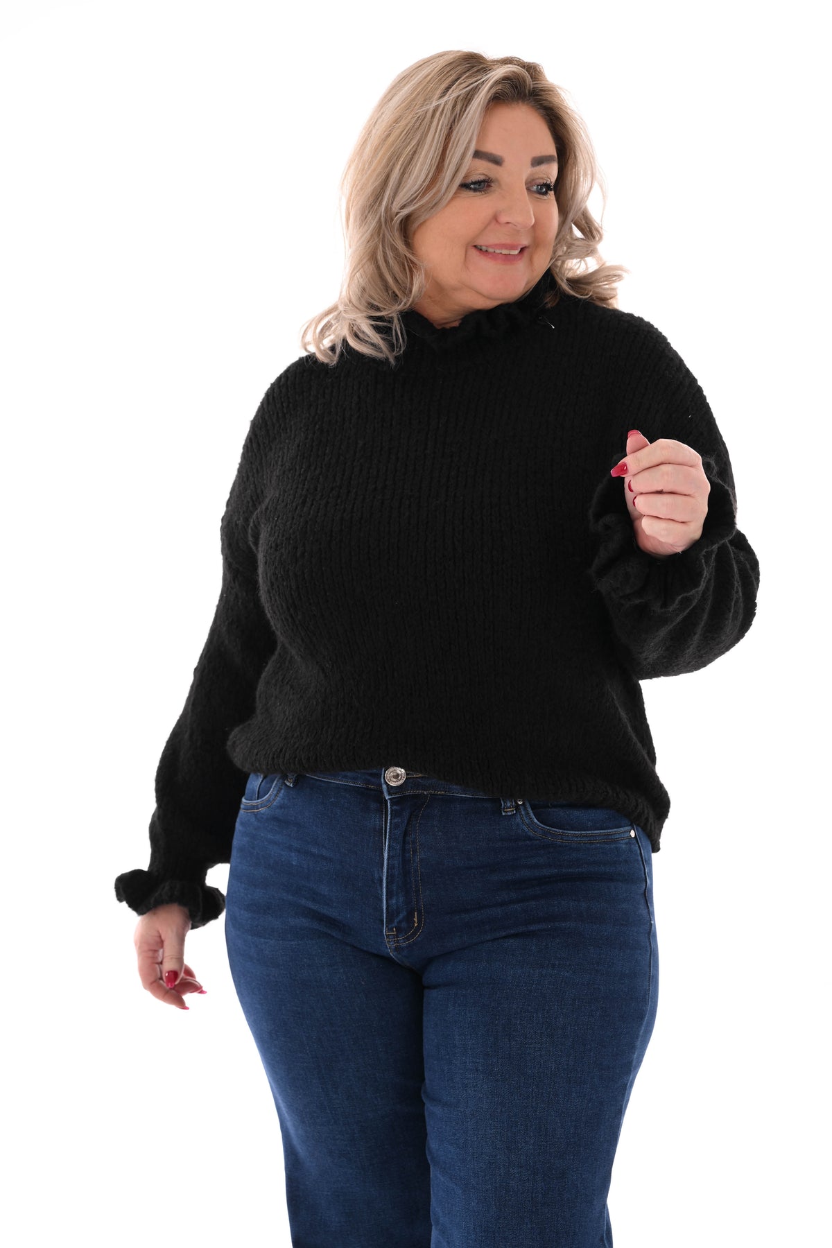 Gebreide trui roezelkraag en mouwen zwart