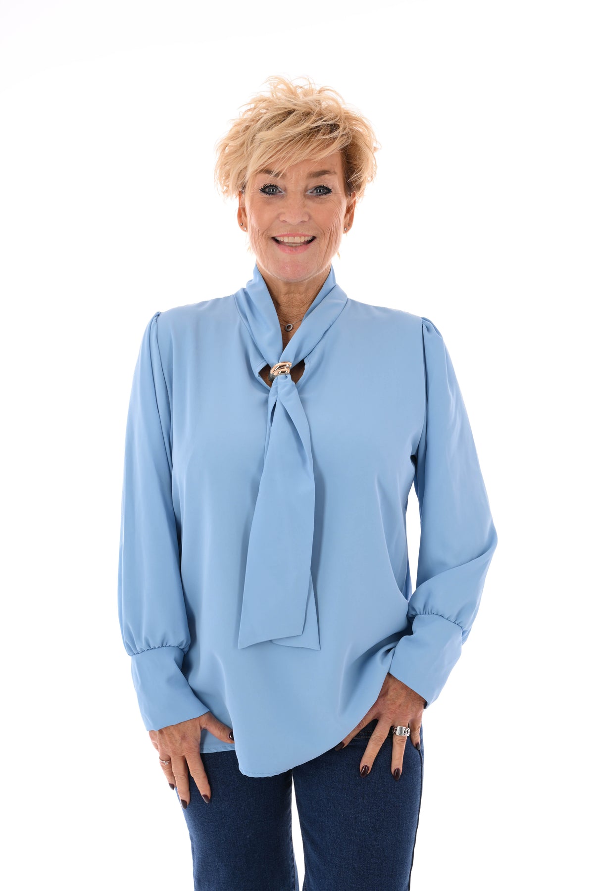 Blouse hals detail lichtblauw