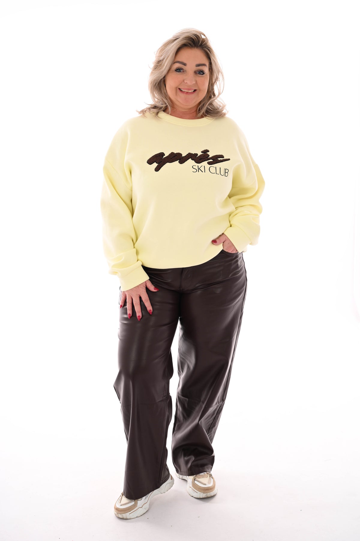 Sweater apres skiclub botergeel