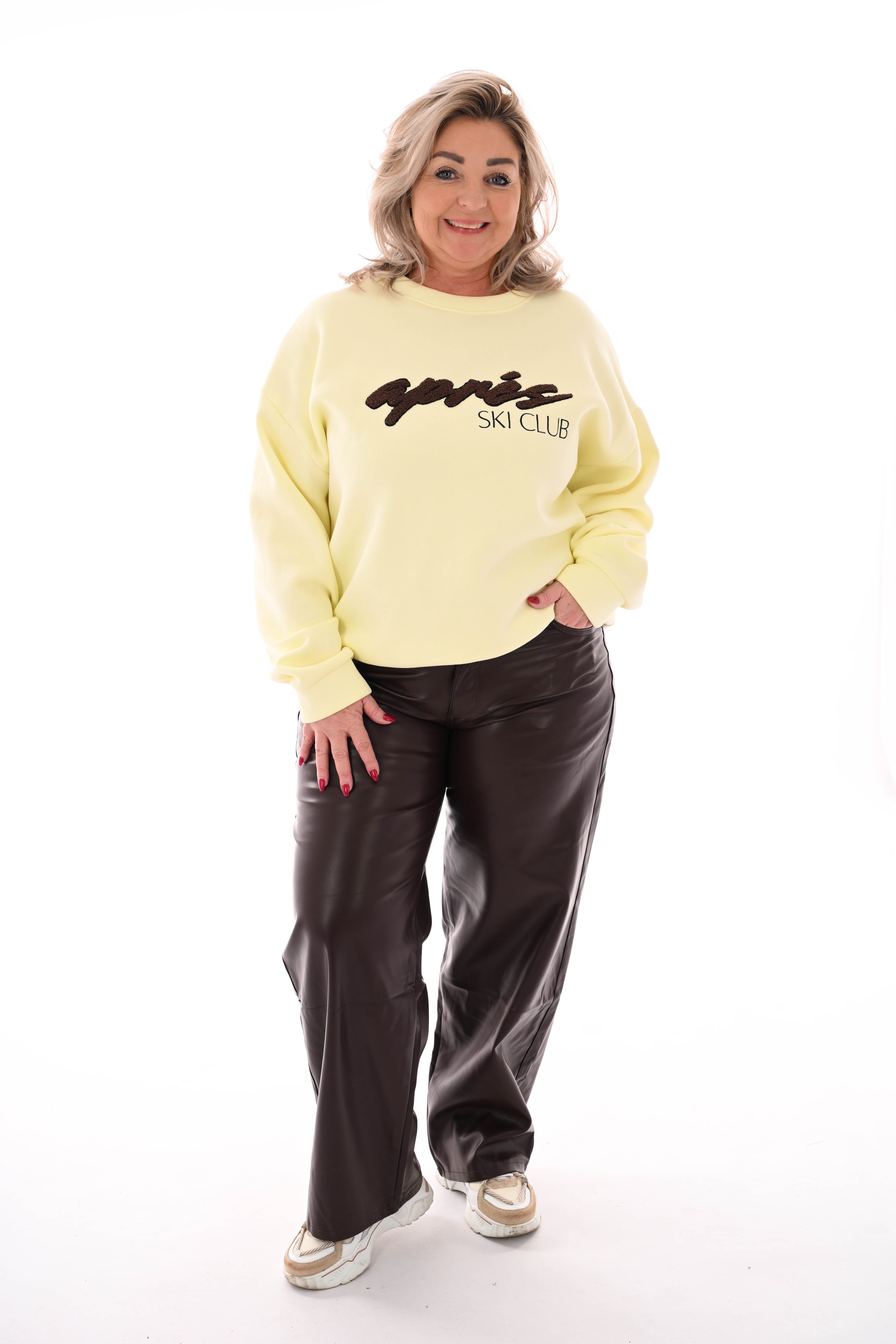 Sweater apres skiclub botergeel