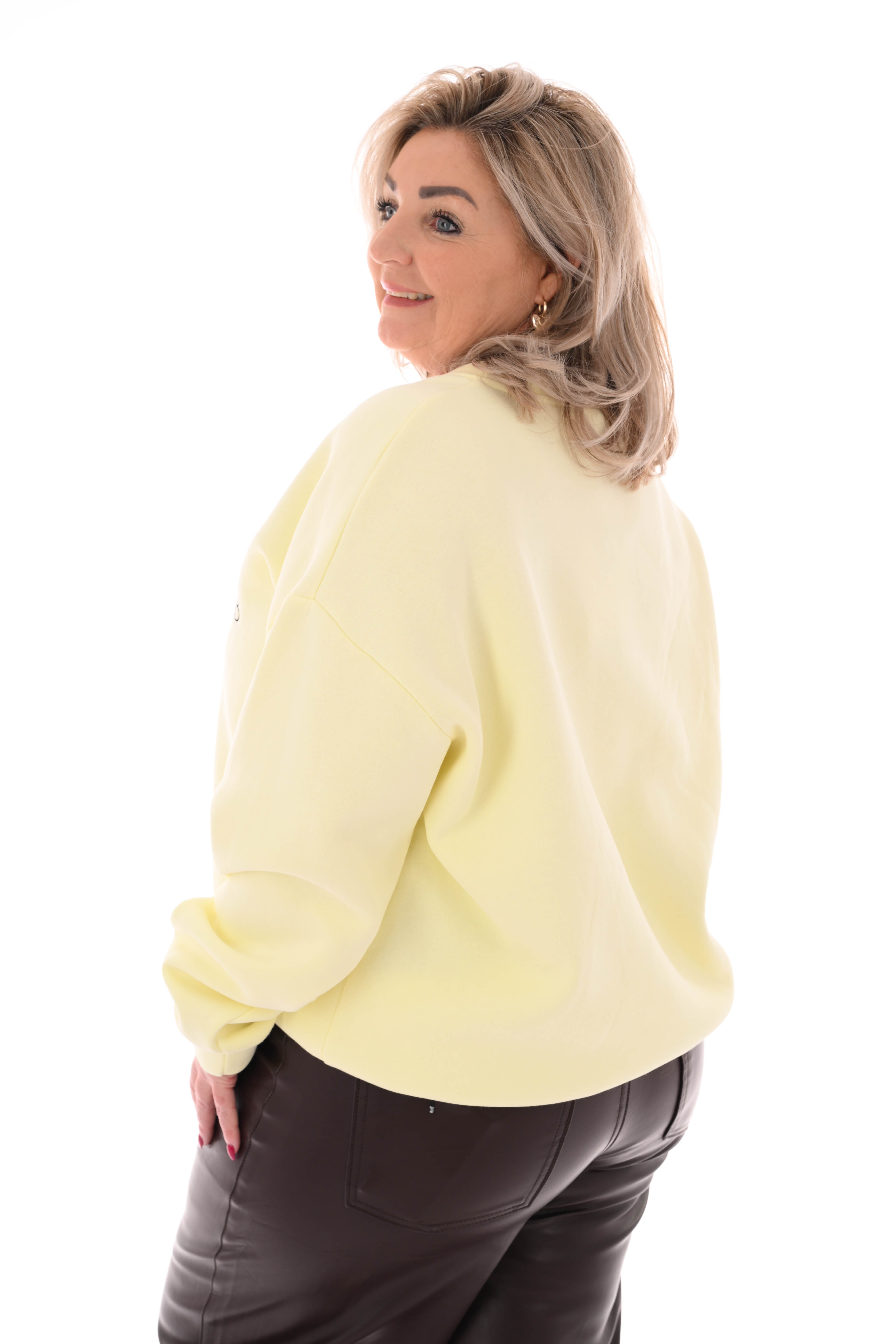 Sweater apres skiclub botergeel