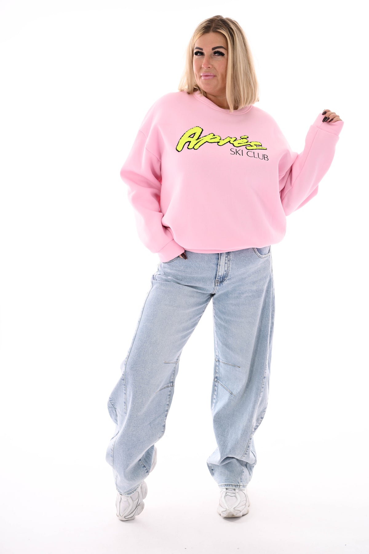 Sweater apres skiclub lichtroze