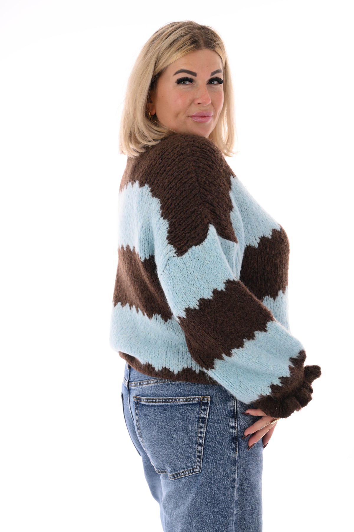 Gebreide trui brede golfstrepen donkerbruin/lichtblauw