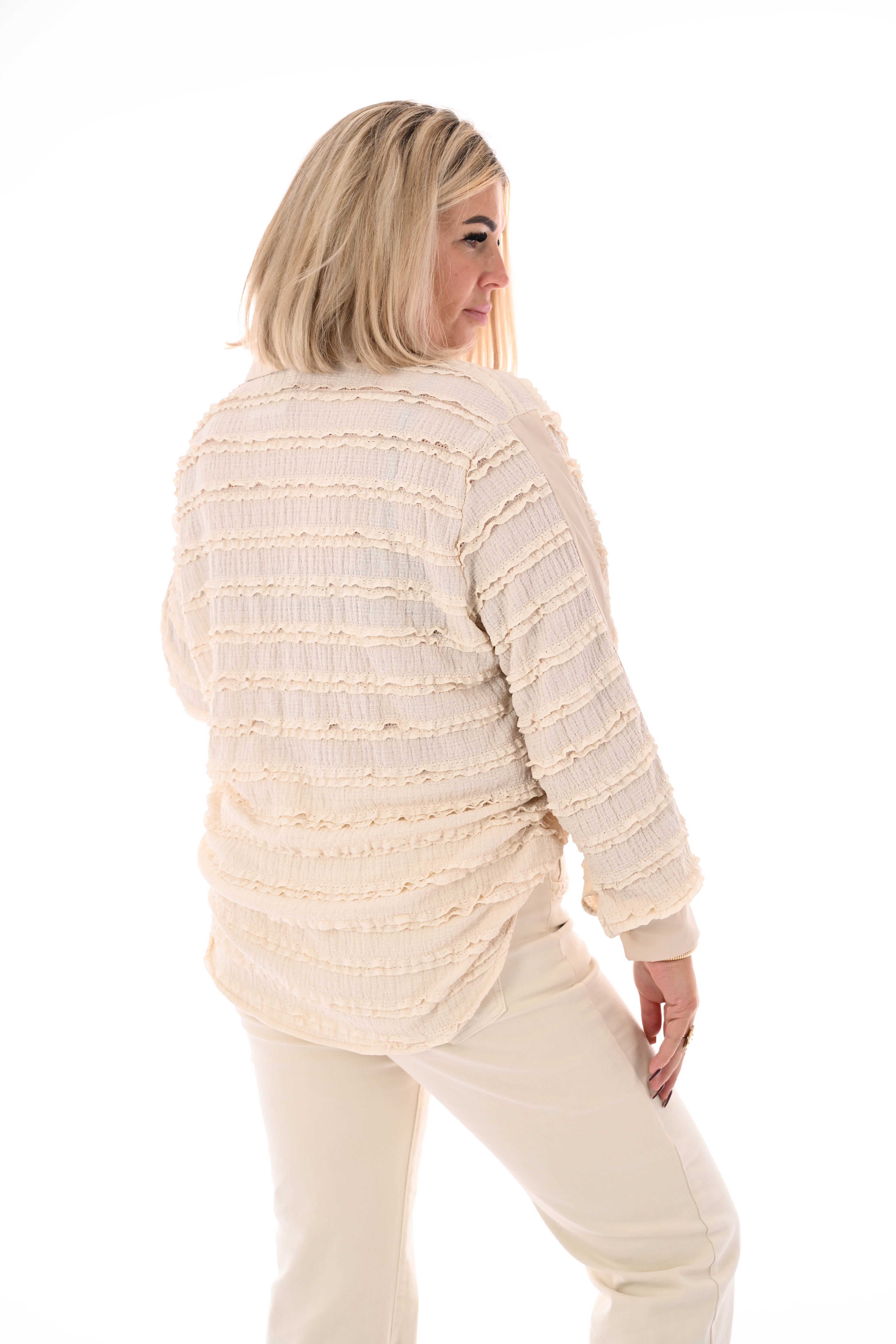 Blouse ruffles beige