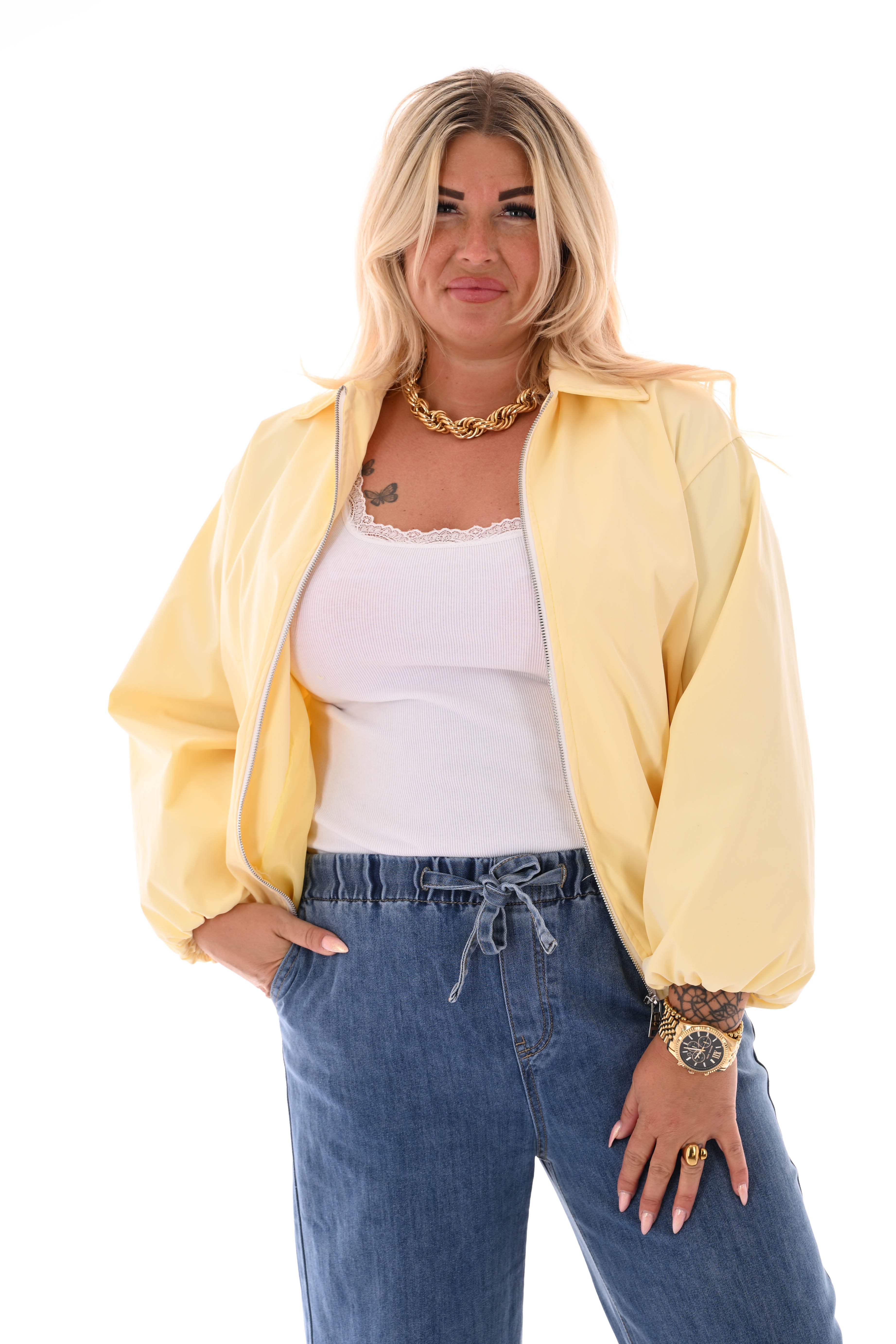 Kort jasje uni met kraag lichtgeel