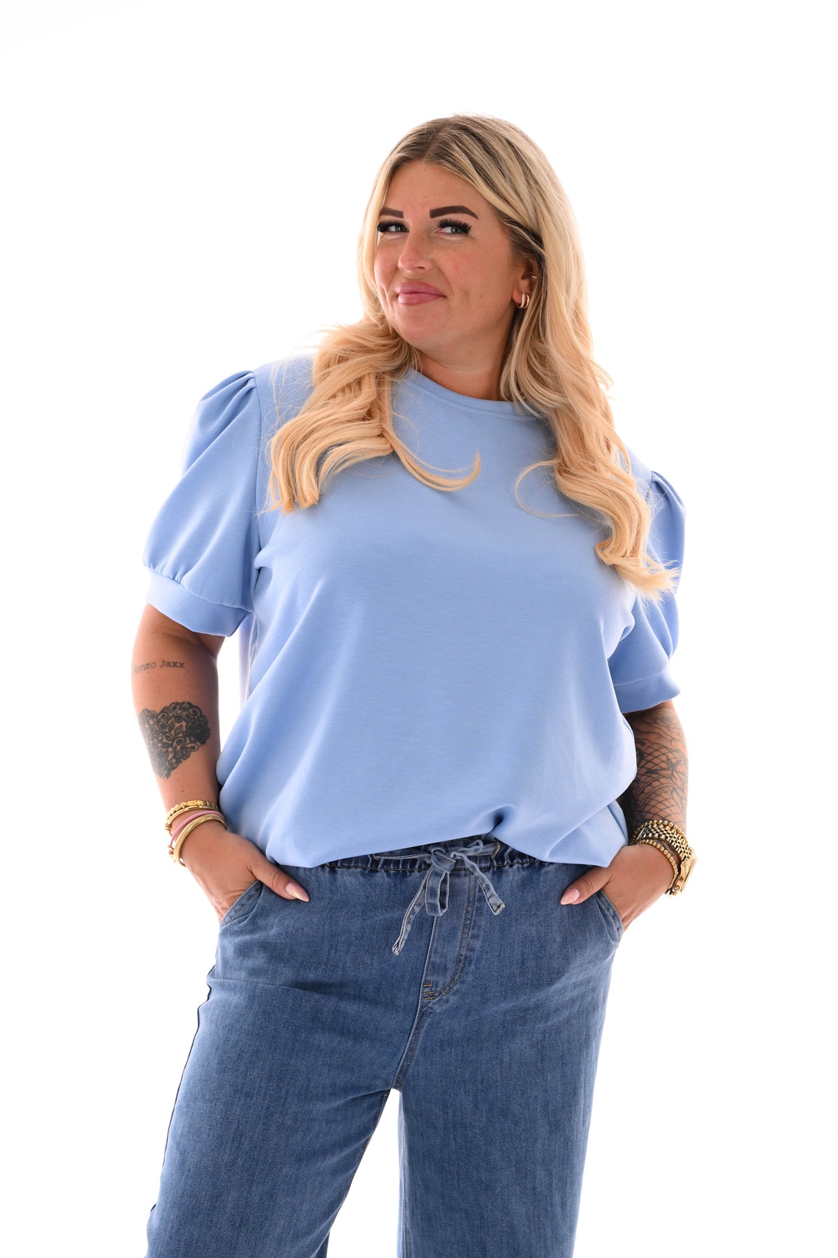 Sweater korte pofmouwen uni lichtblauw