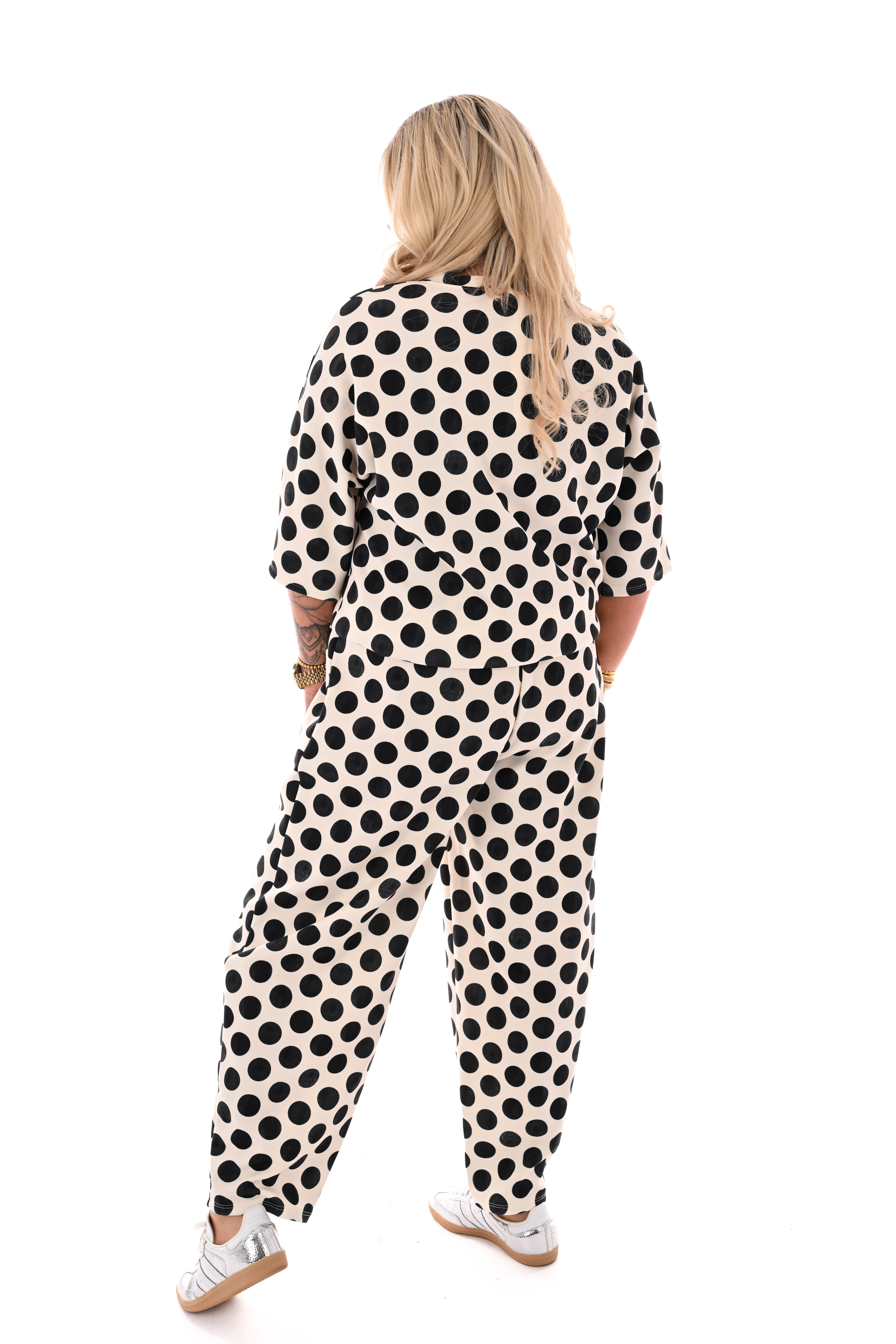 Tweedelig set korte mouwen dots zwart