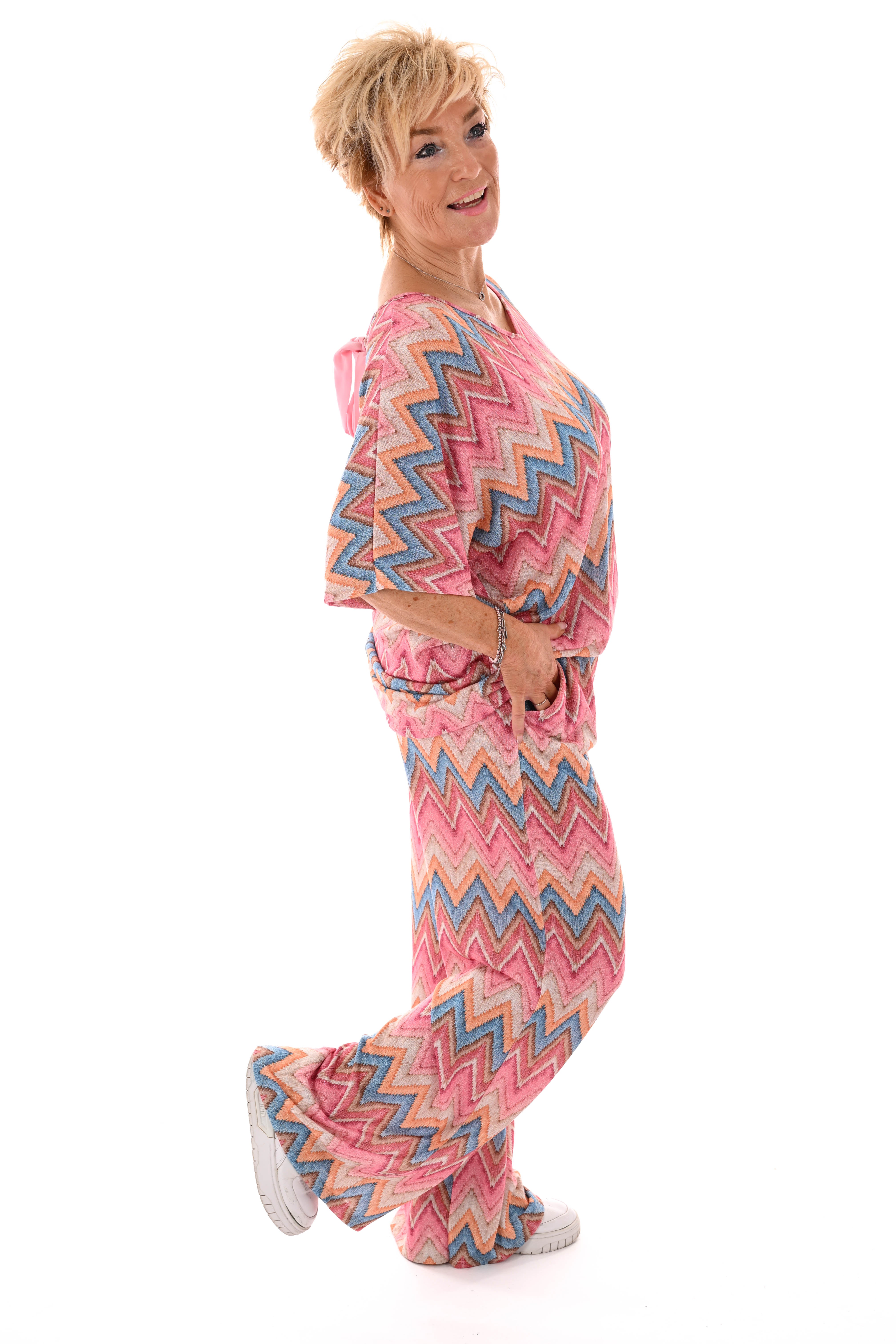 Tweedelig pak korte mouwen zigzag roze/turquoise