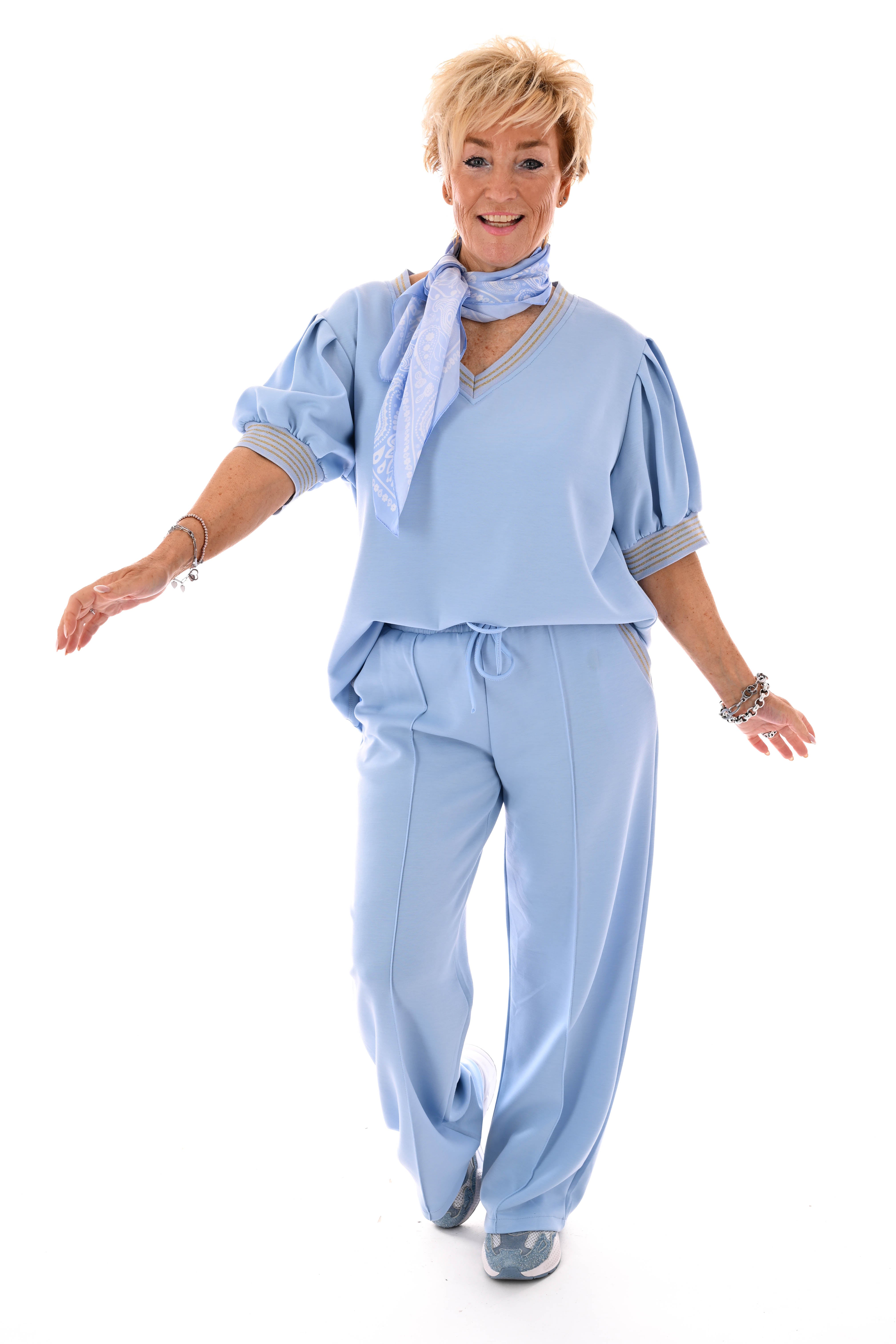 Tweedelig set korte pofmouwen glitterbies lichtblauw