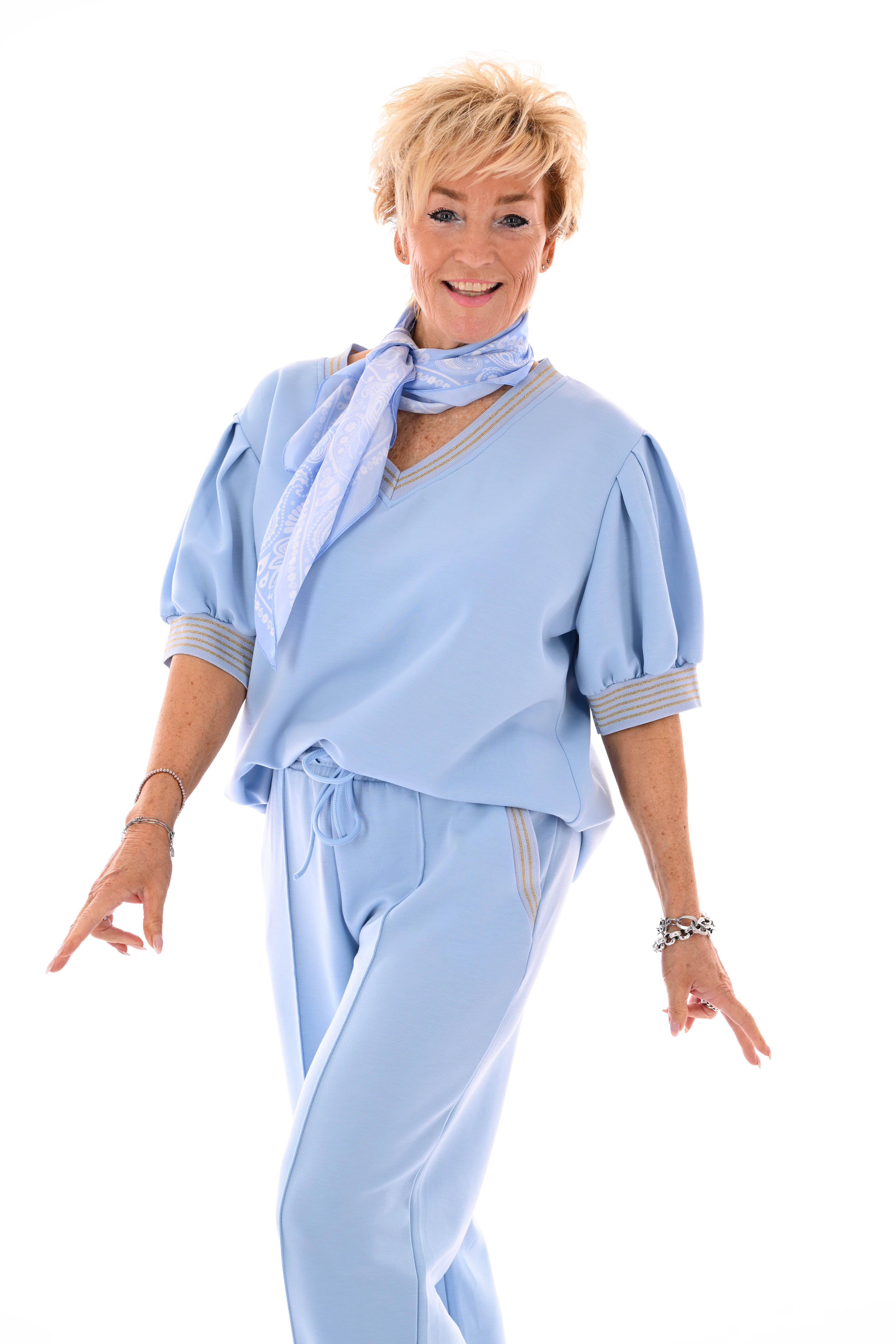 Tweedelig set korte pofmouwen glitterbies lichtblauw