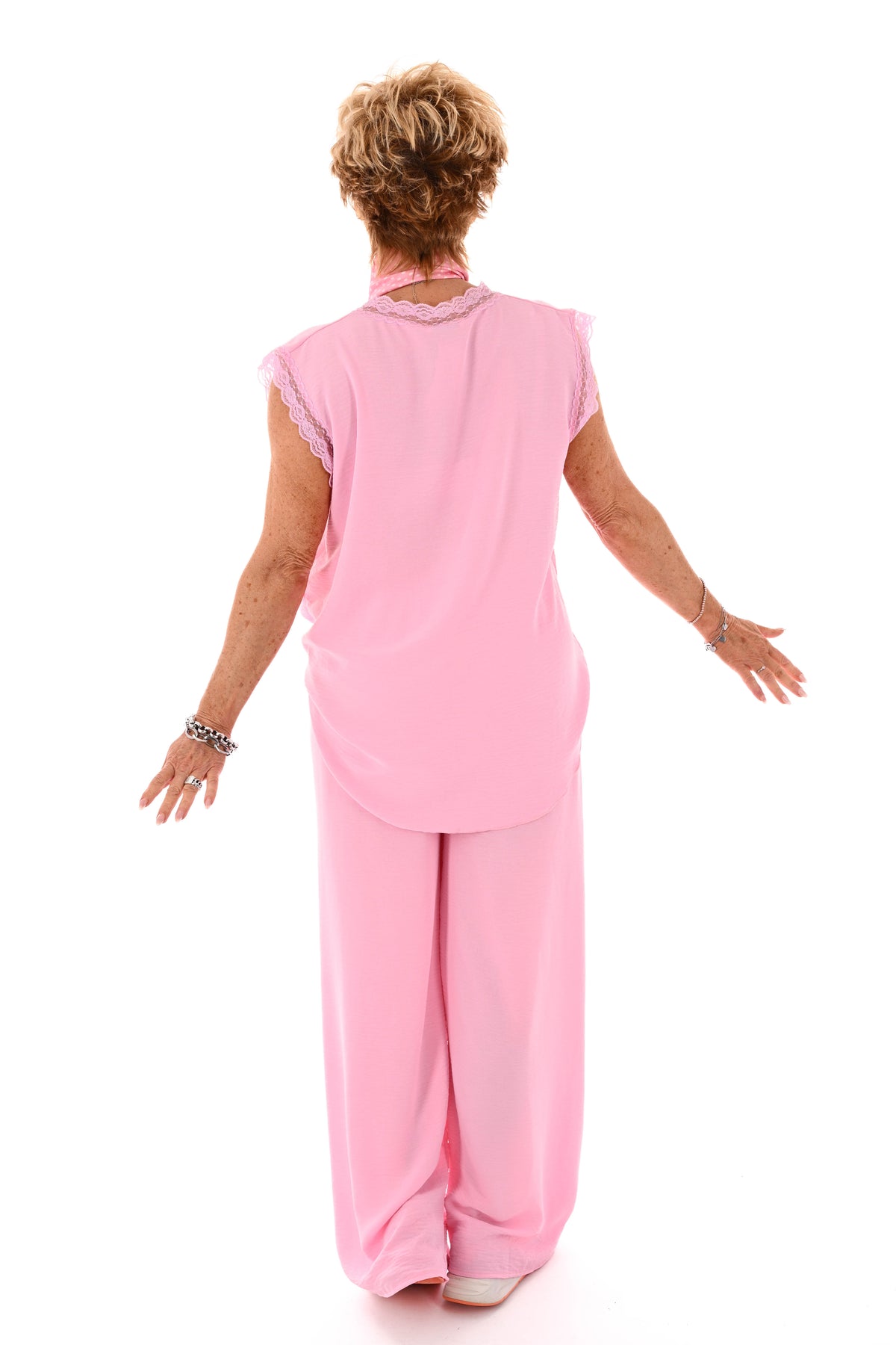 Tweedelig set kant v-hals lichtroze