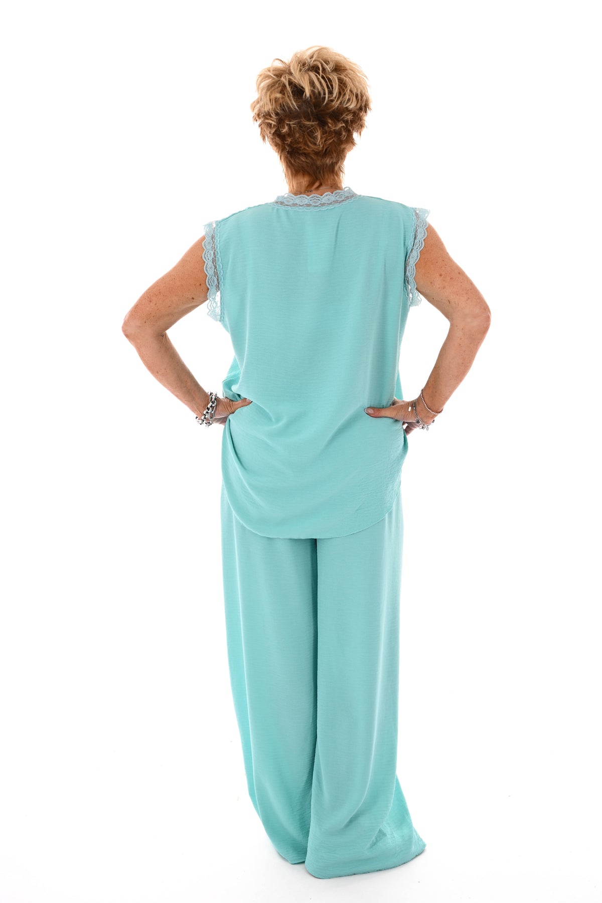 Tweedelig set kant v-hals turquoise