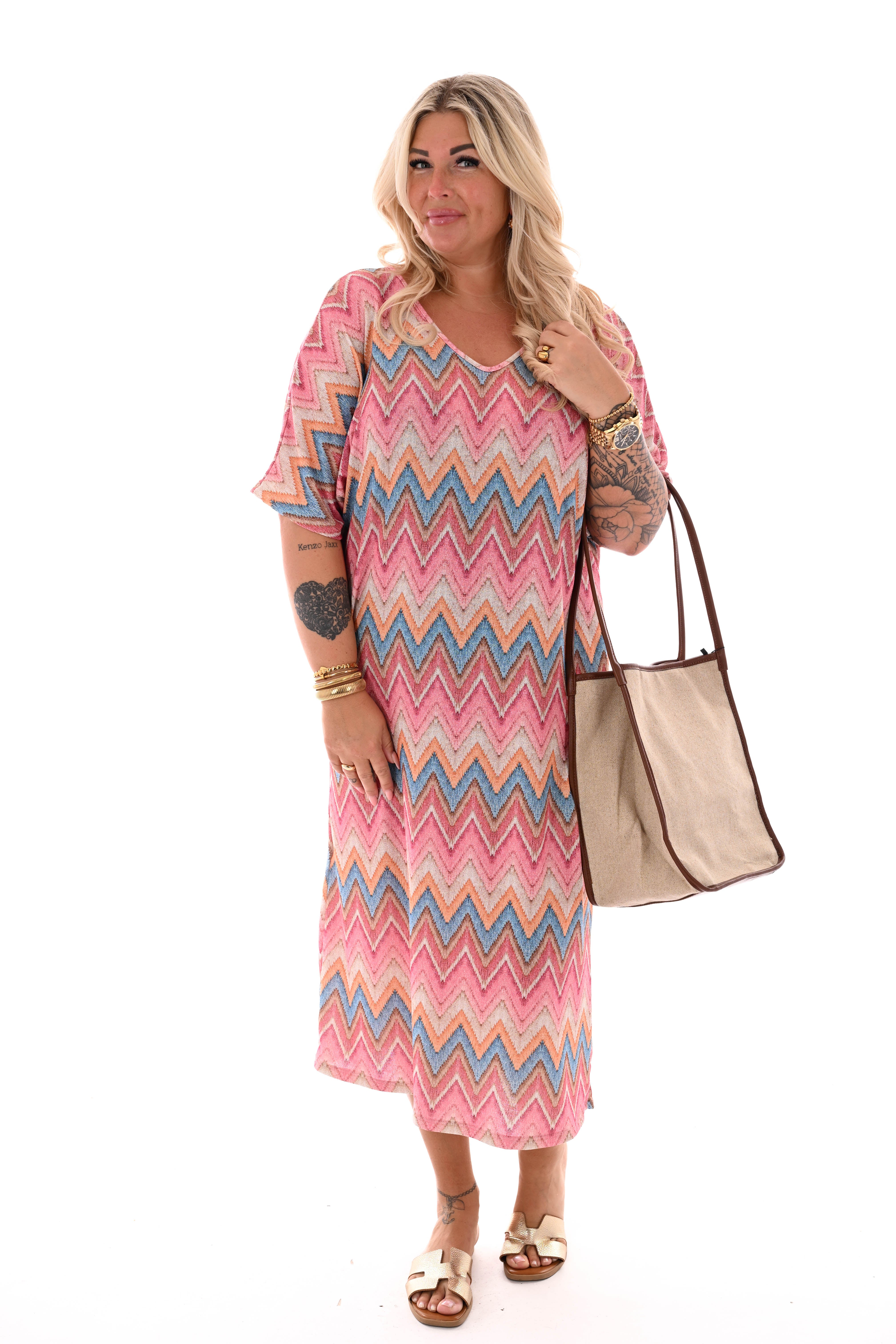 Jurk v-rug met strik zigzag roze/oranje