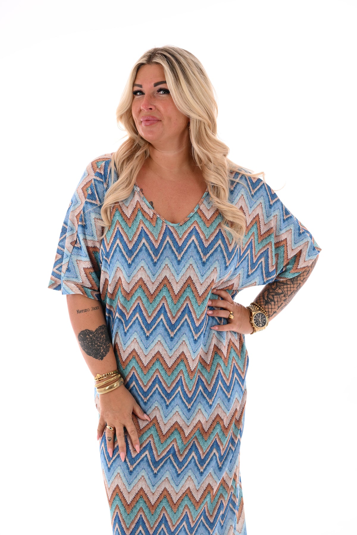 Jurk v-rug met strik zigzag lichtblauw/turquoise