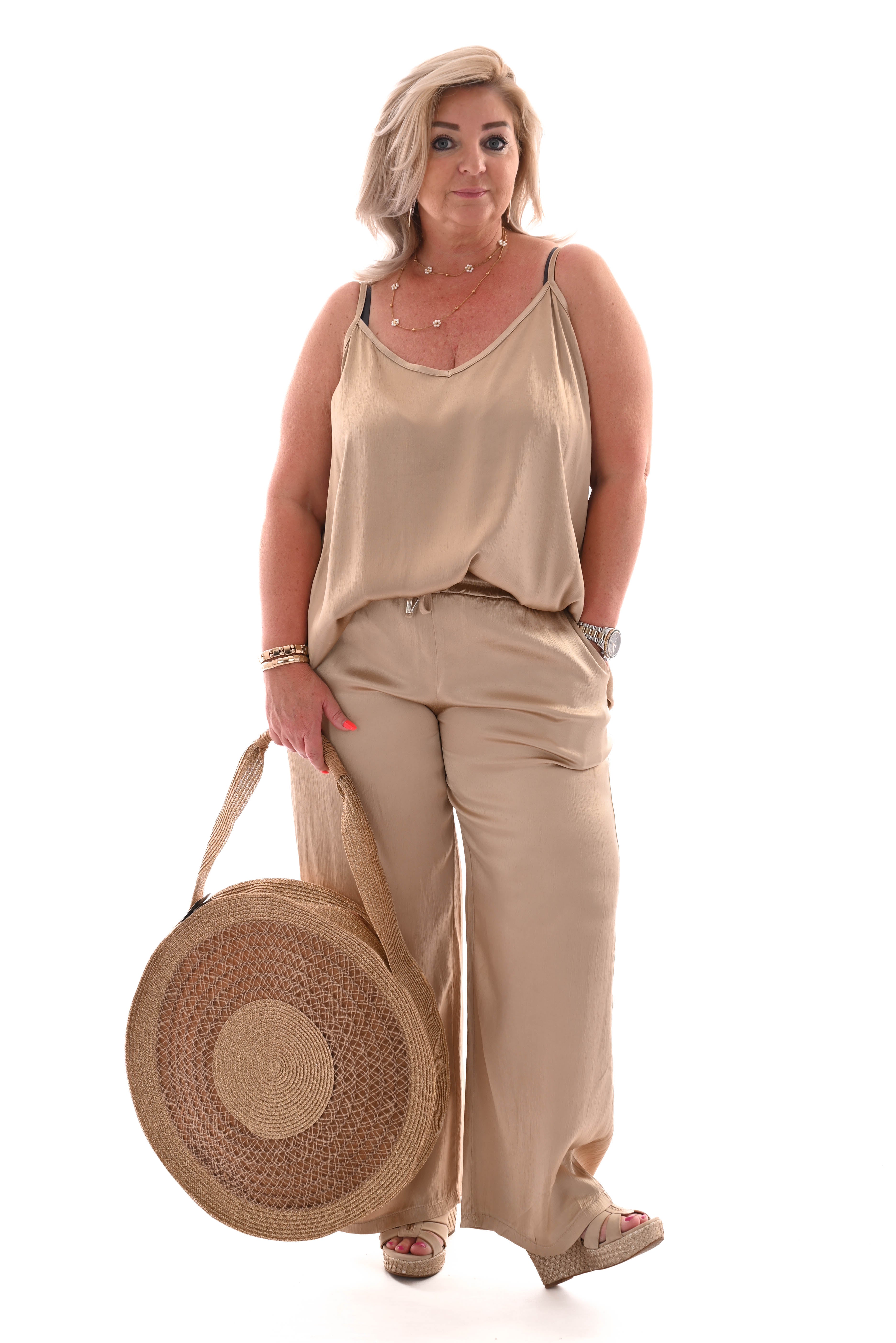 Silky top spaghetti bandjes goud