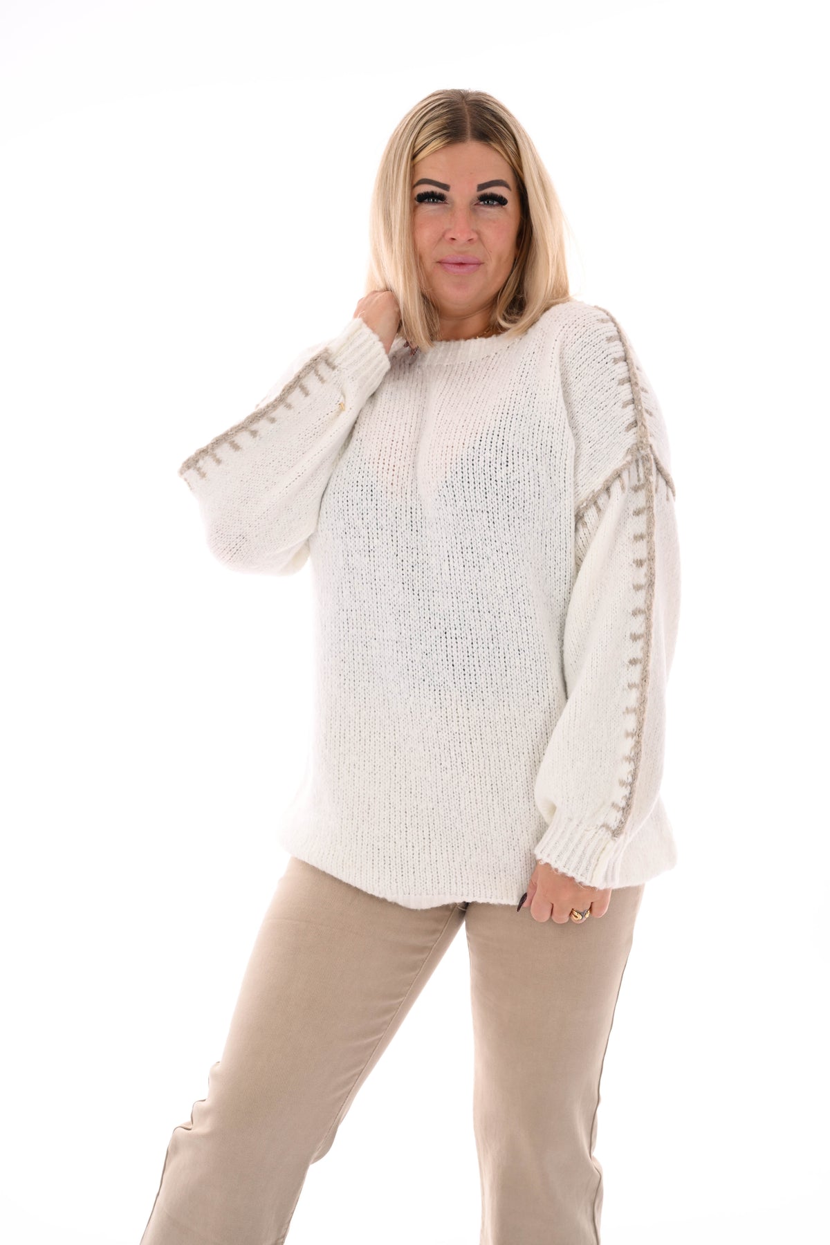 Gebreide trui met naaddetail roomwit