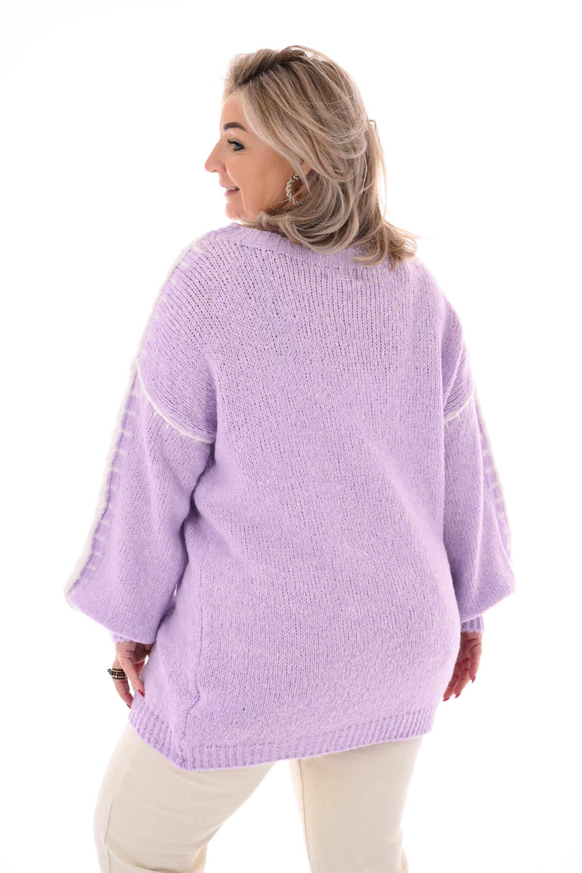 Gebreide trui met naaddetail lila