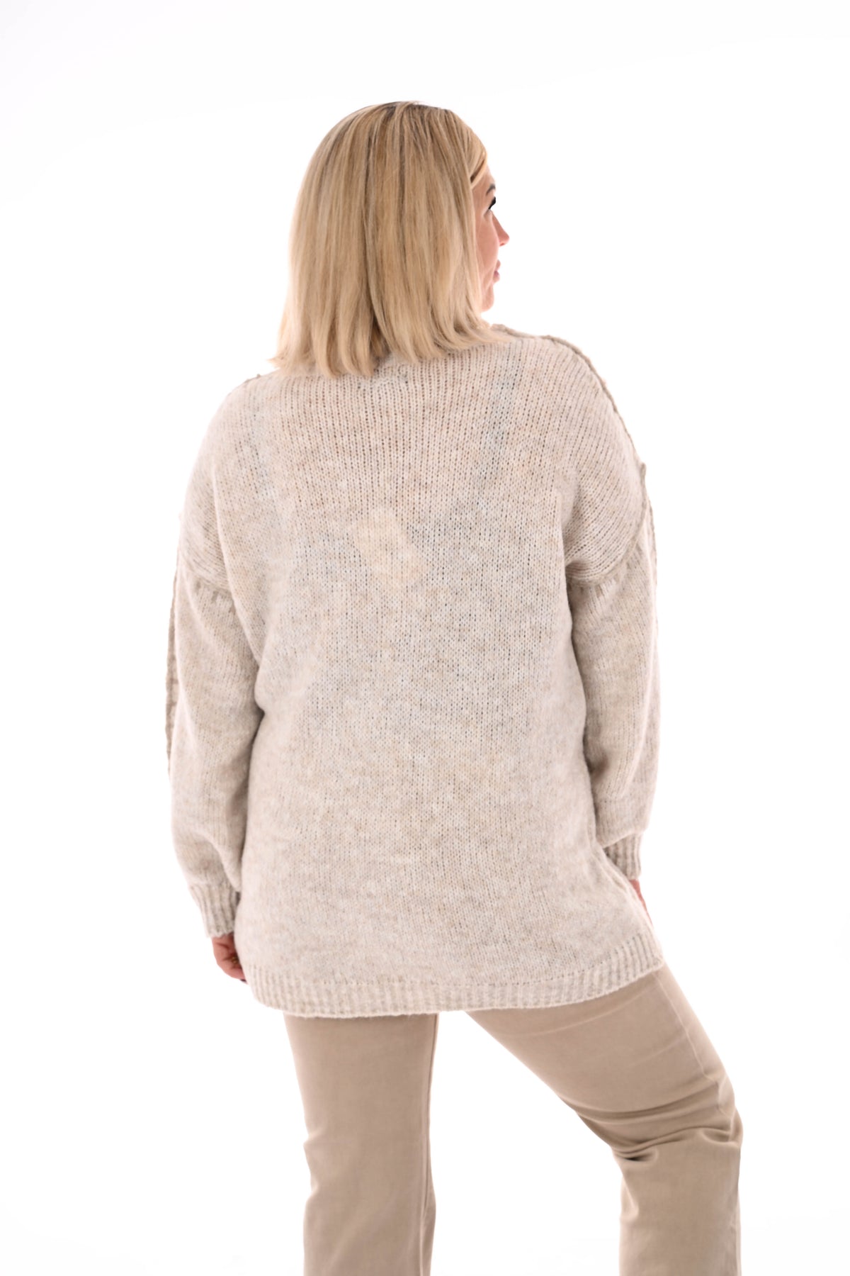 Gebreide trui met naaddetail beige