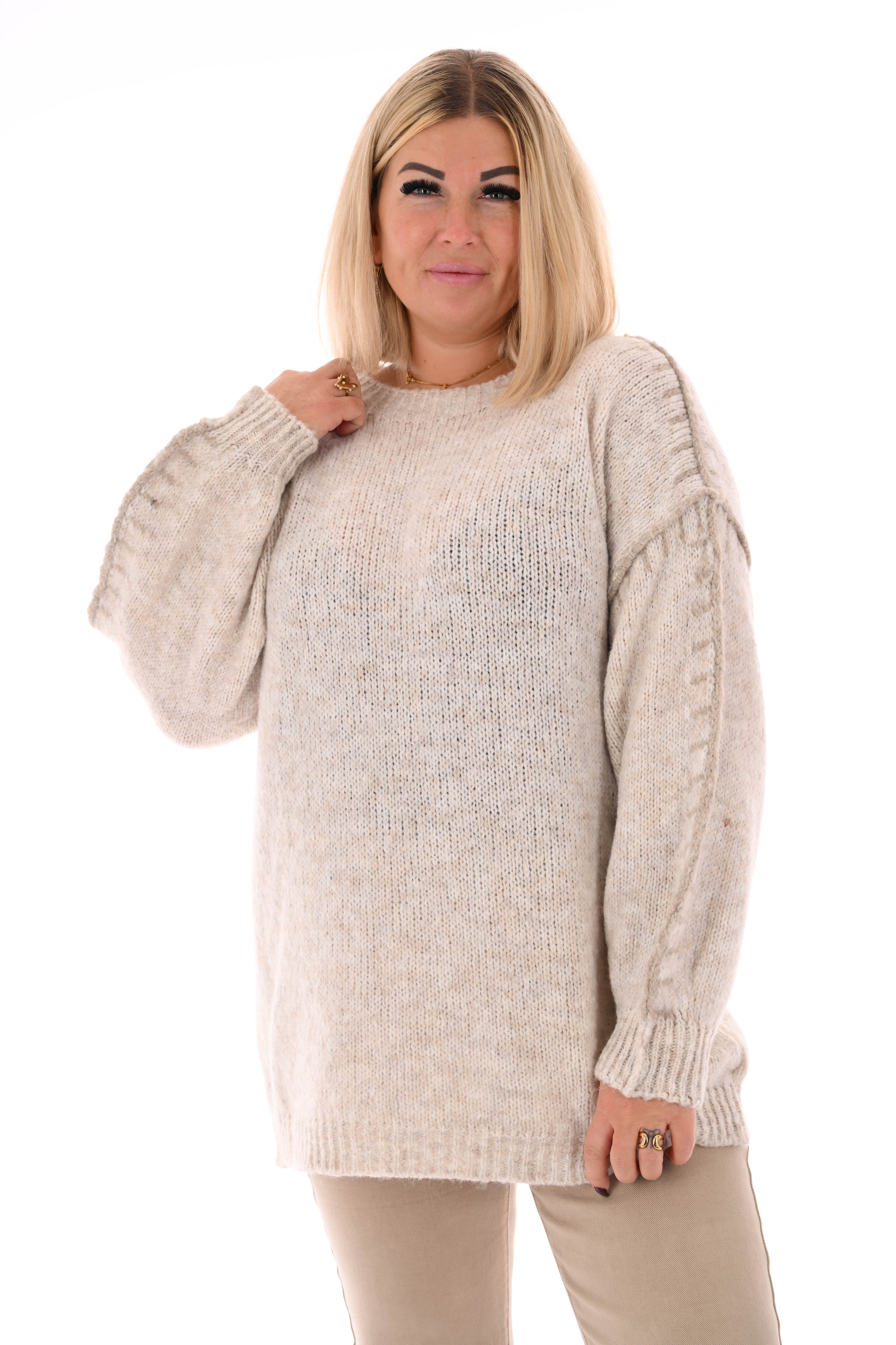 Gebreide trui met naaddetail beige