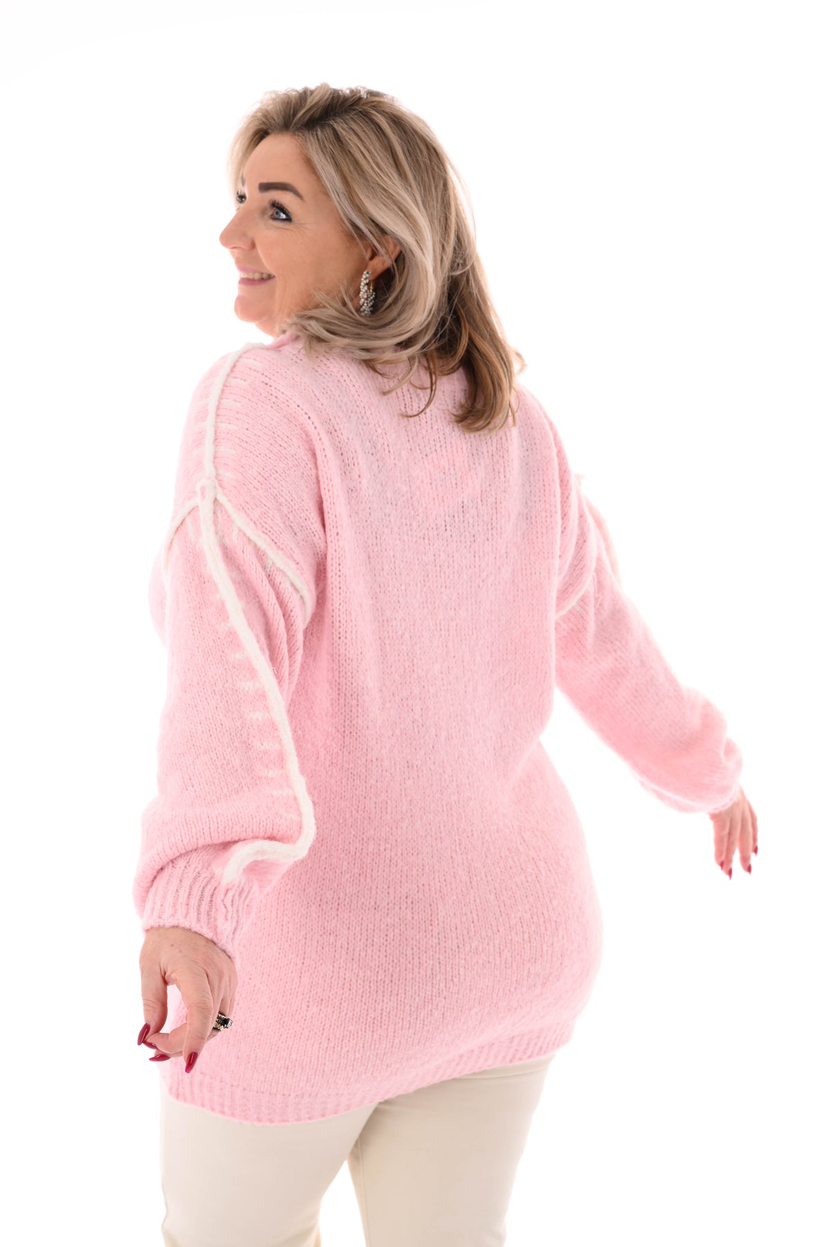 Gebreide trui met naaddetail poederroze