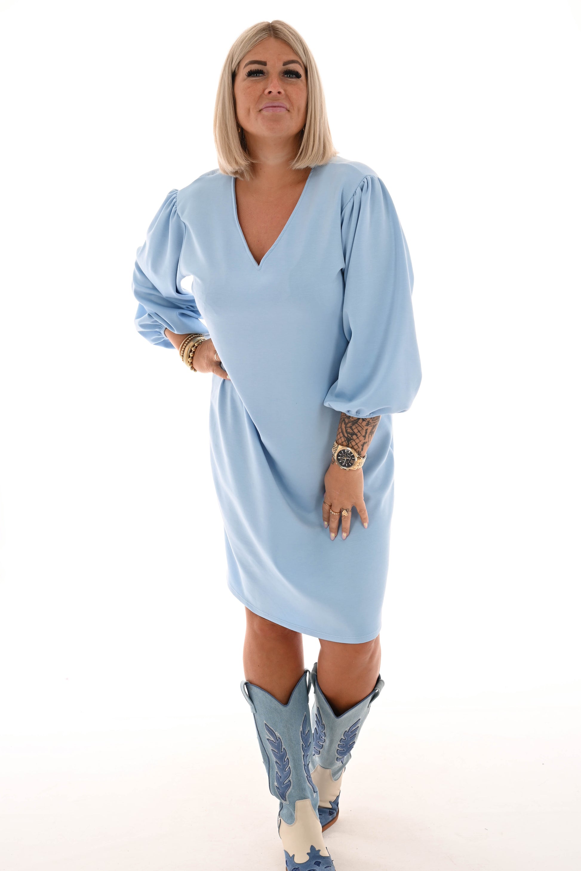 Sweater dress pofmouwen licht blauw