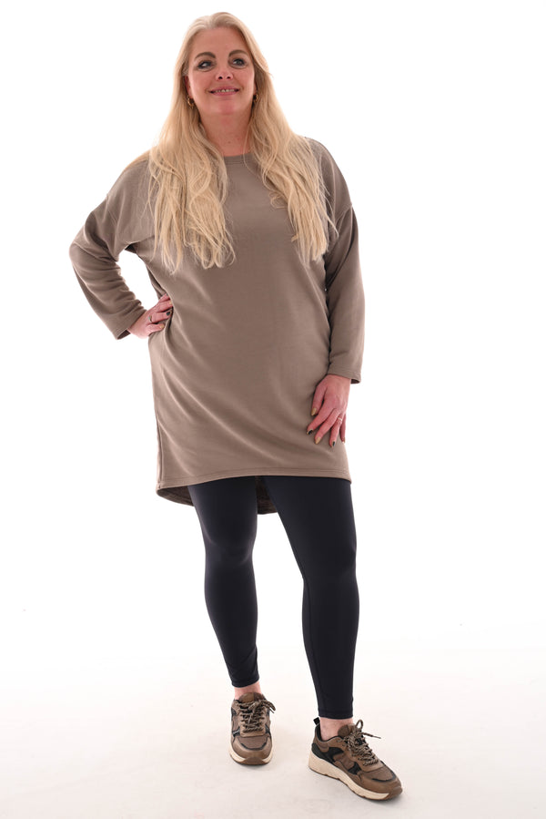 Sweater dress boothals taupe