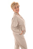 Tweedelig pak met baseball jasje beige