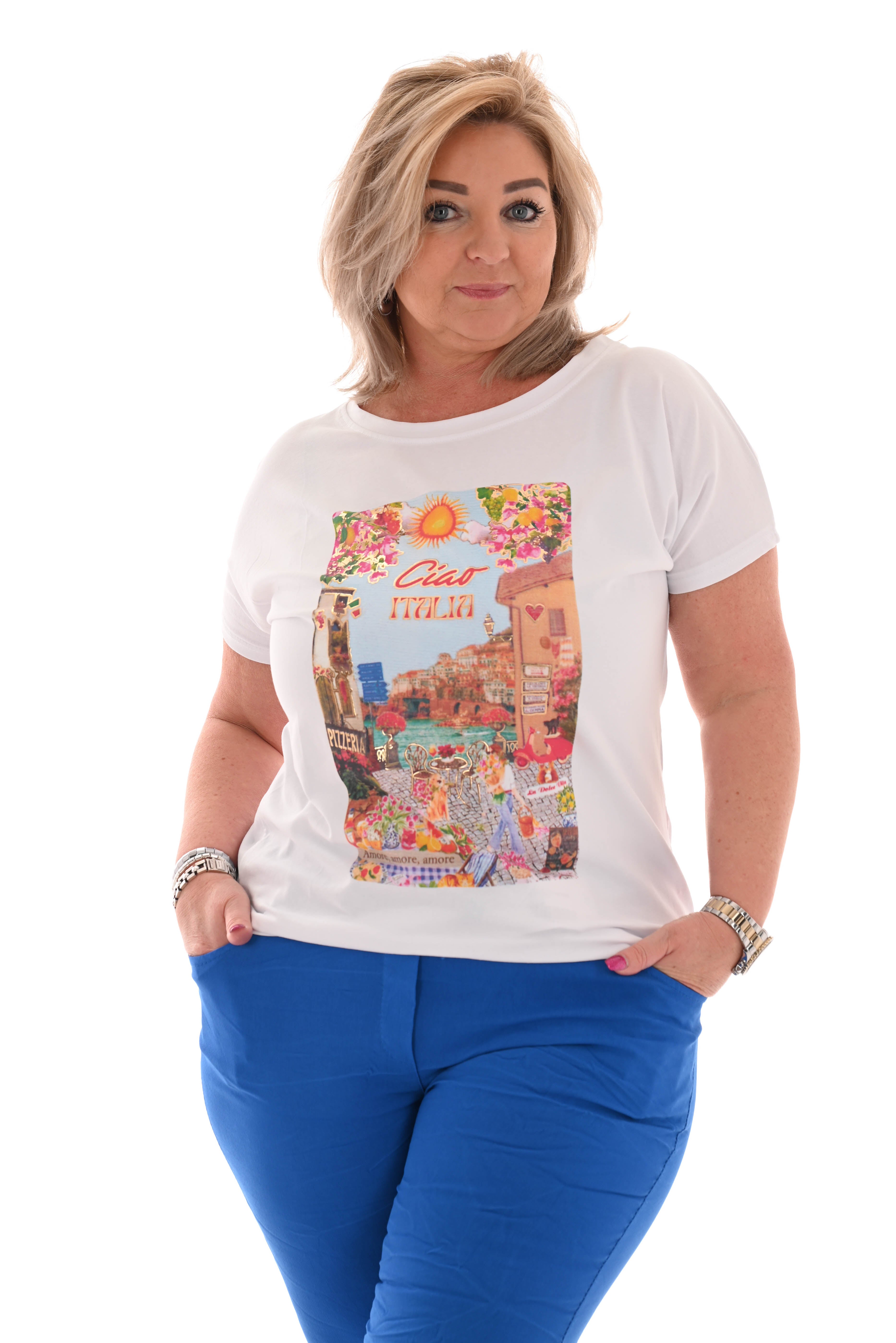 T-shirt places all over Ciao wit