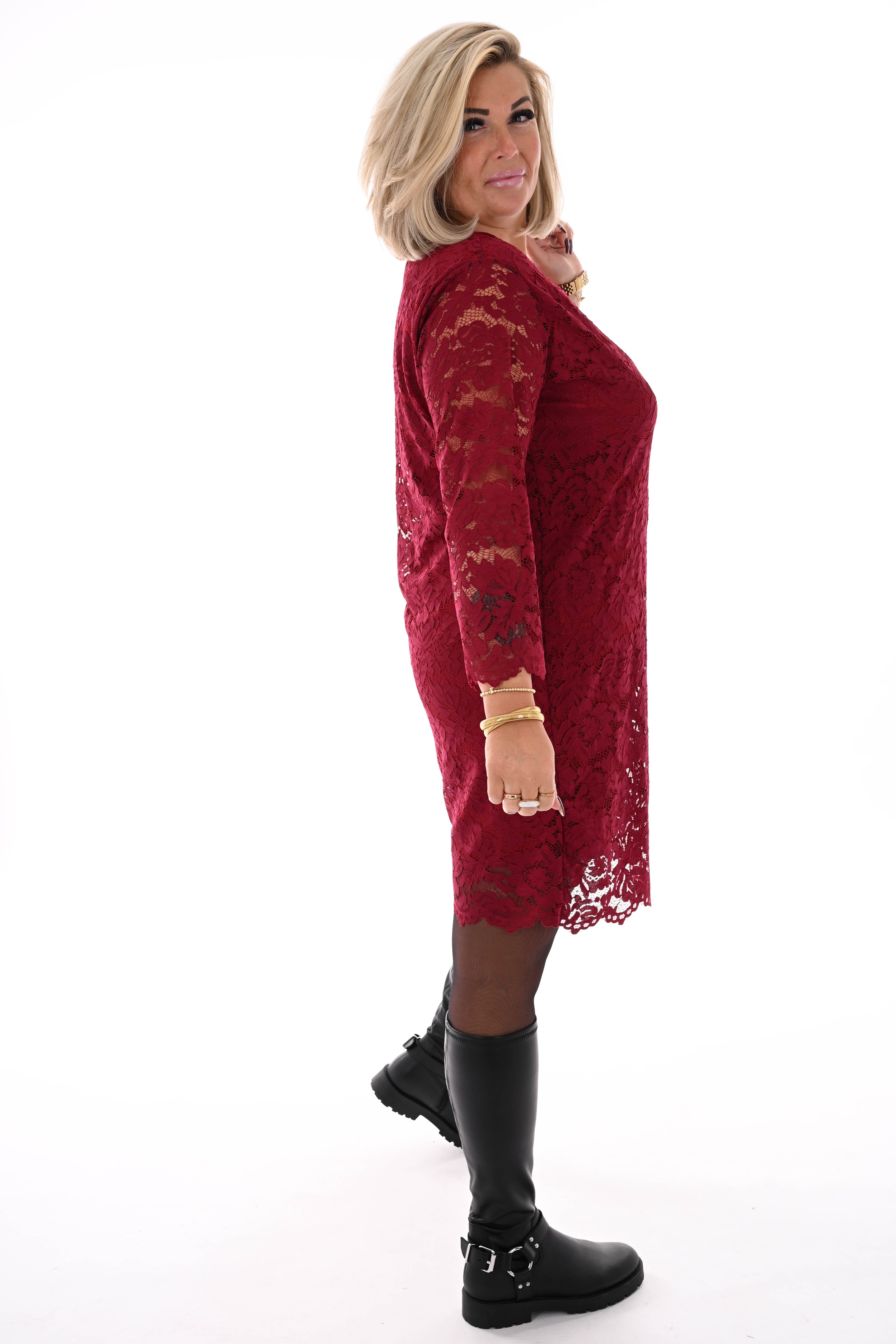 Kanten jurk bordeaux