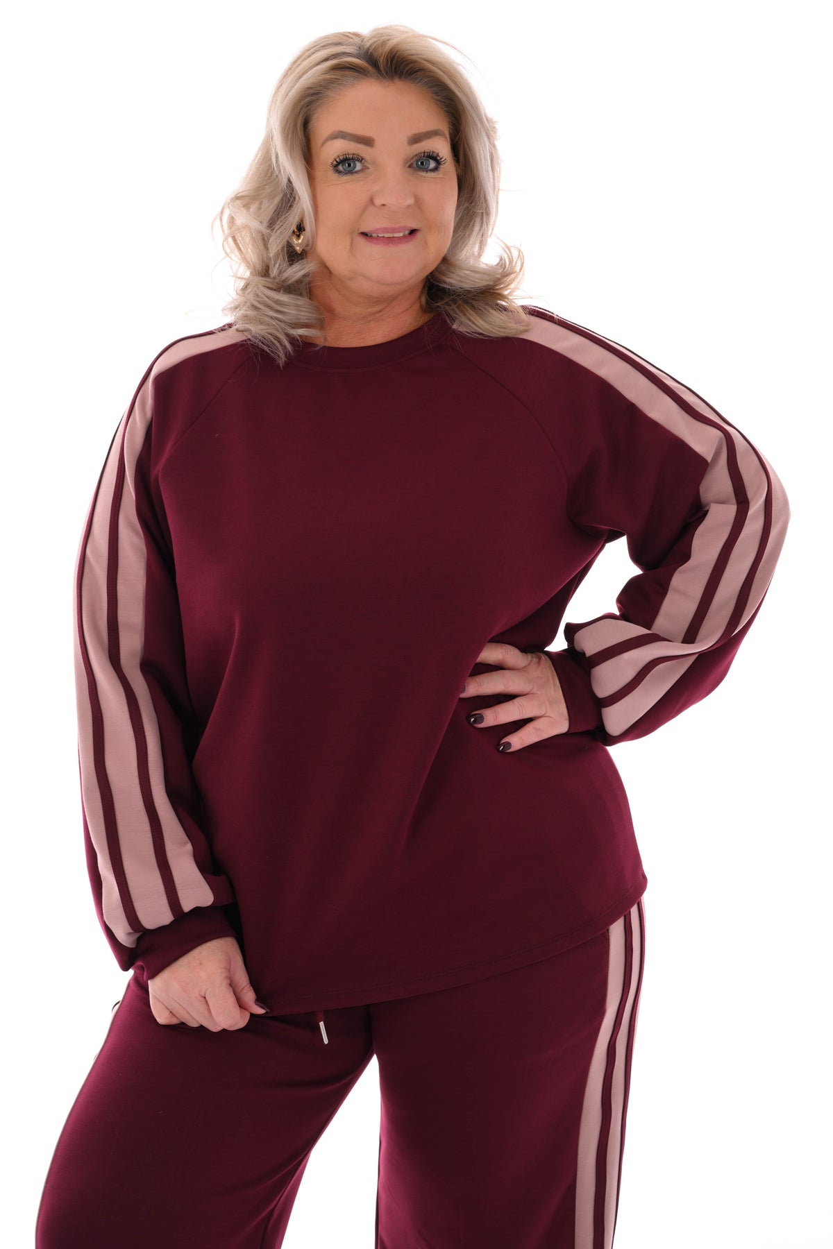 Tweedelig pak strepen bies bordeaux