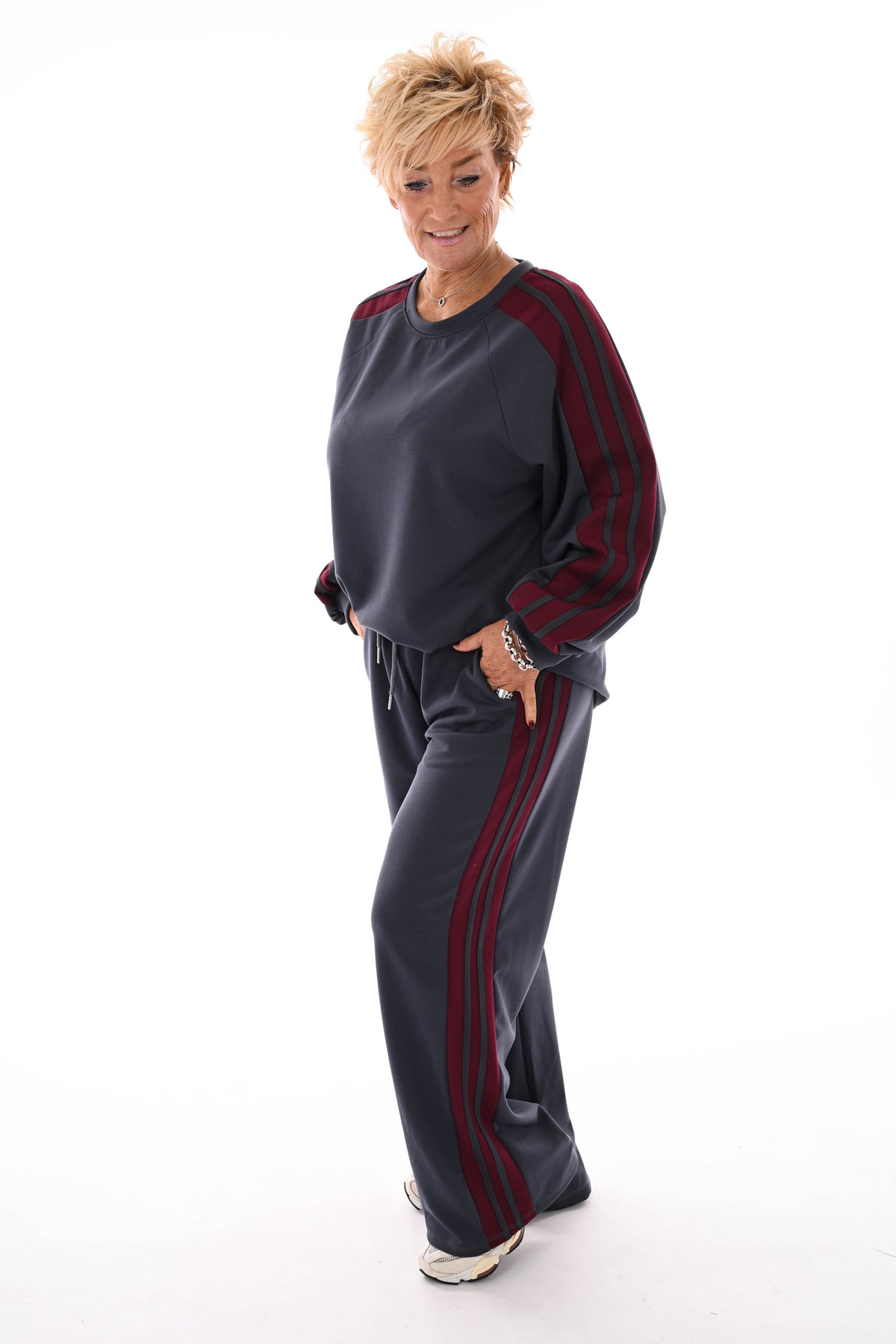 Tweedelig pak strepen bies antraciet