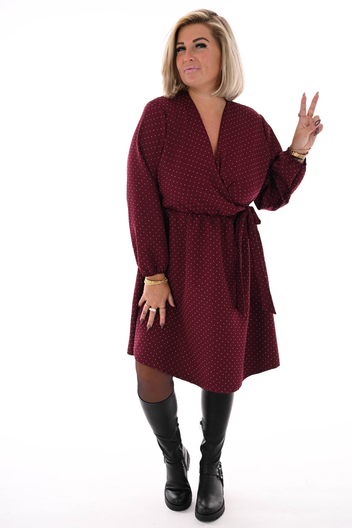 Korte jurk met strik en strass bordeaux