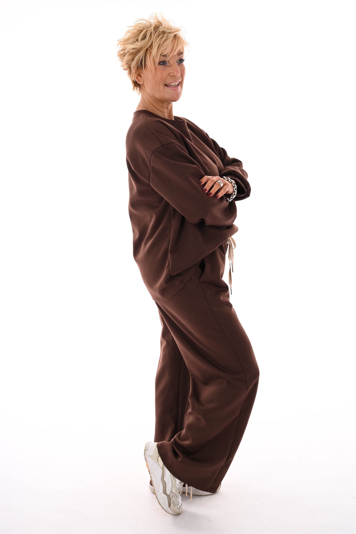 Tweedelig pak wijde broek applicatie bruin