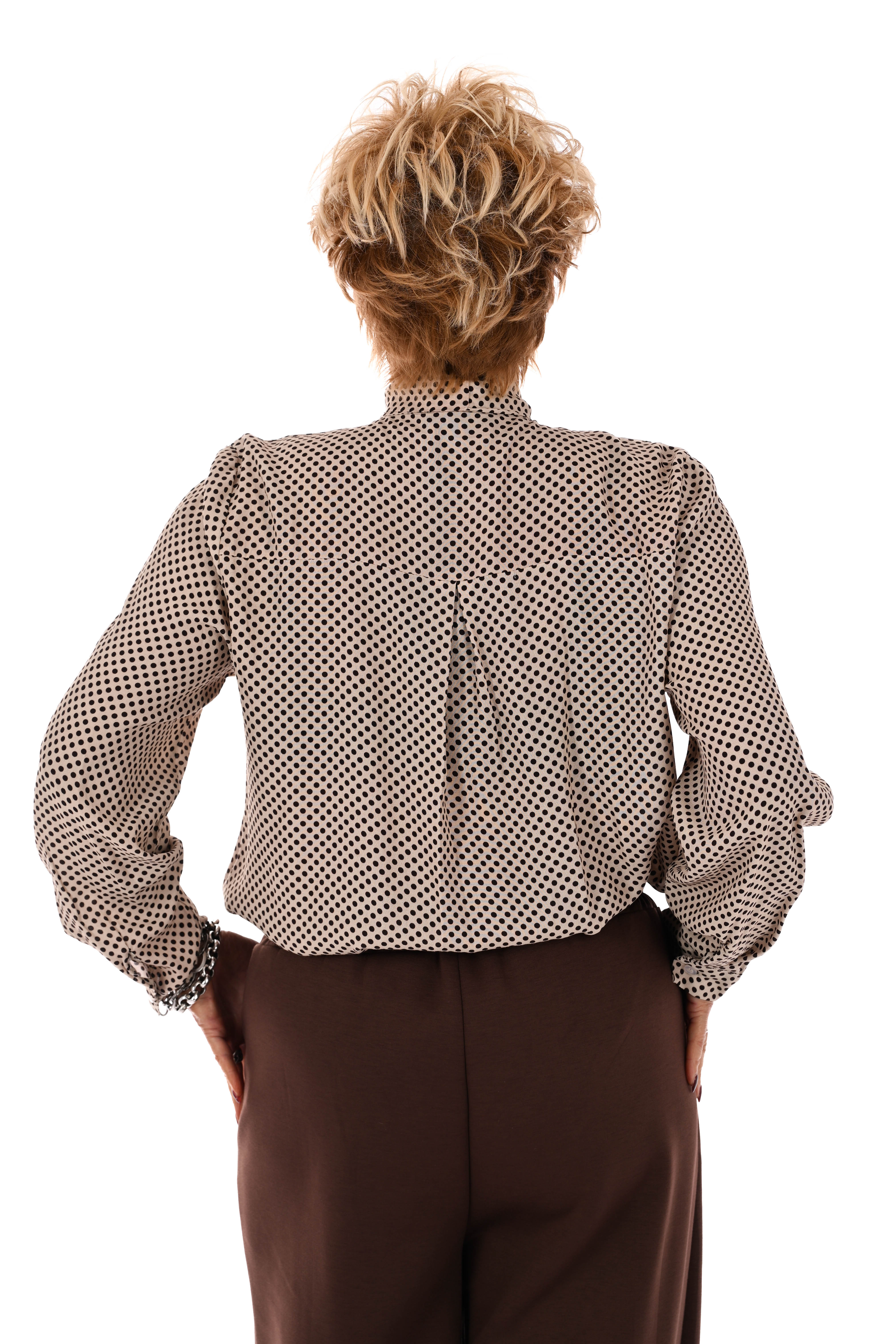 Doorknoop blouse kleine dots met strik creme