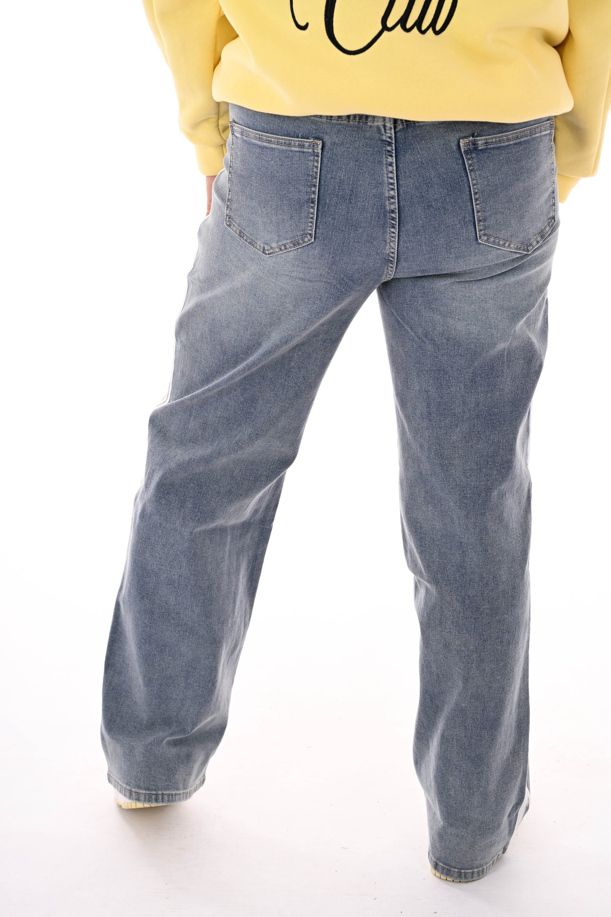 Monday wide leg met witte bies lichtblauw